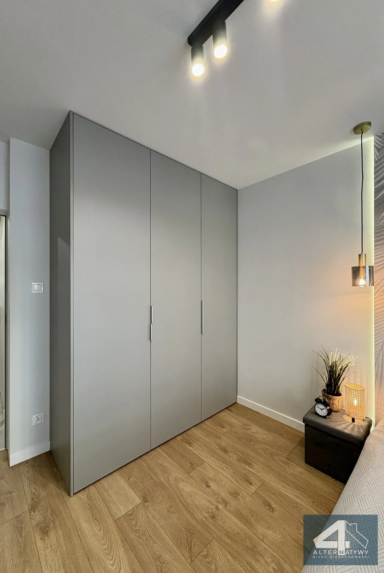 Trzy pokoje między centrum a zielenią 10