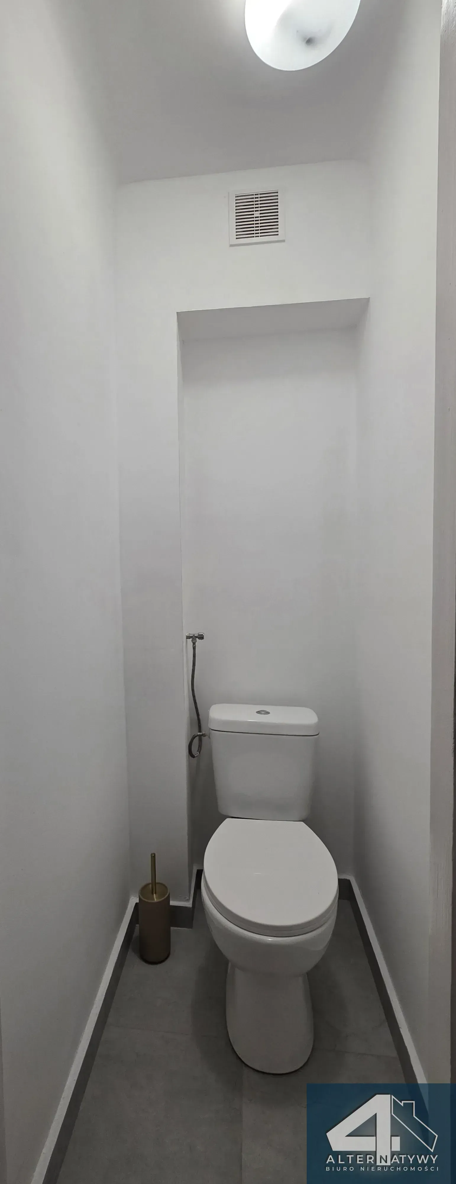 Przestronne mieszkanie w samym cetrum Otwocka. 7