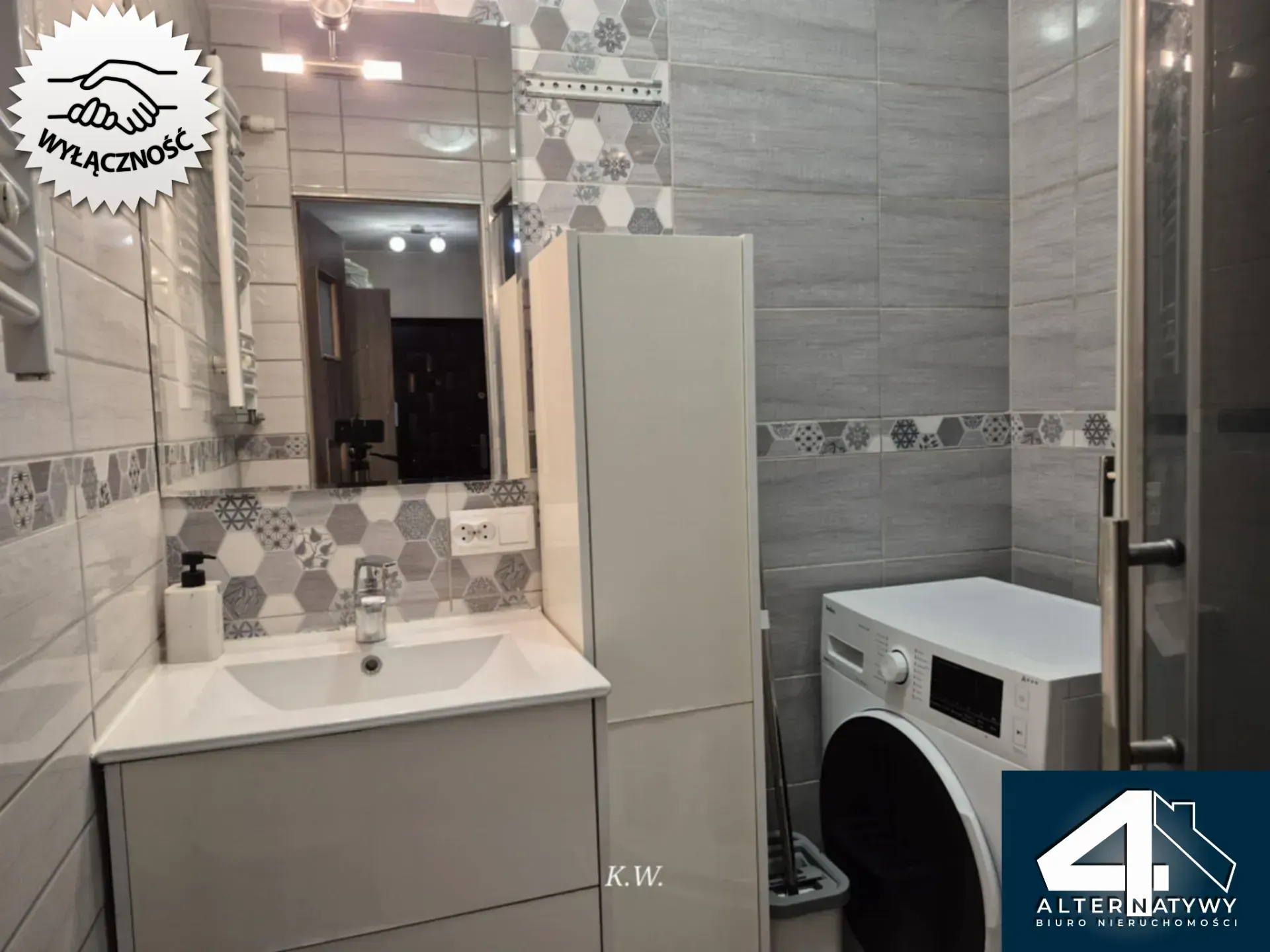 Przytulne 3-pokojowe mieszkanie na parterze. 12