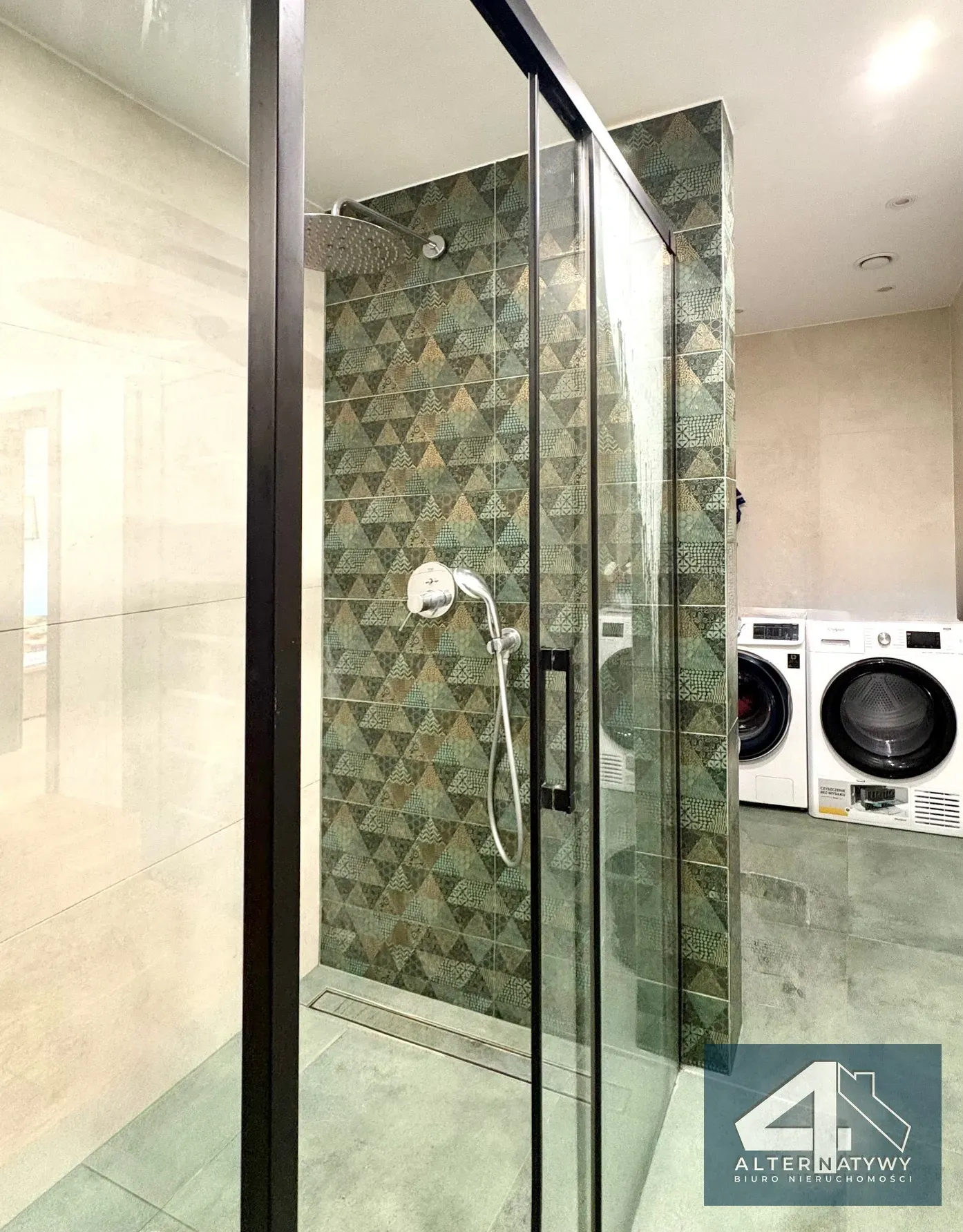 Prestiż, komfort i nowoczesne technologie 11