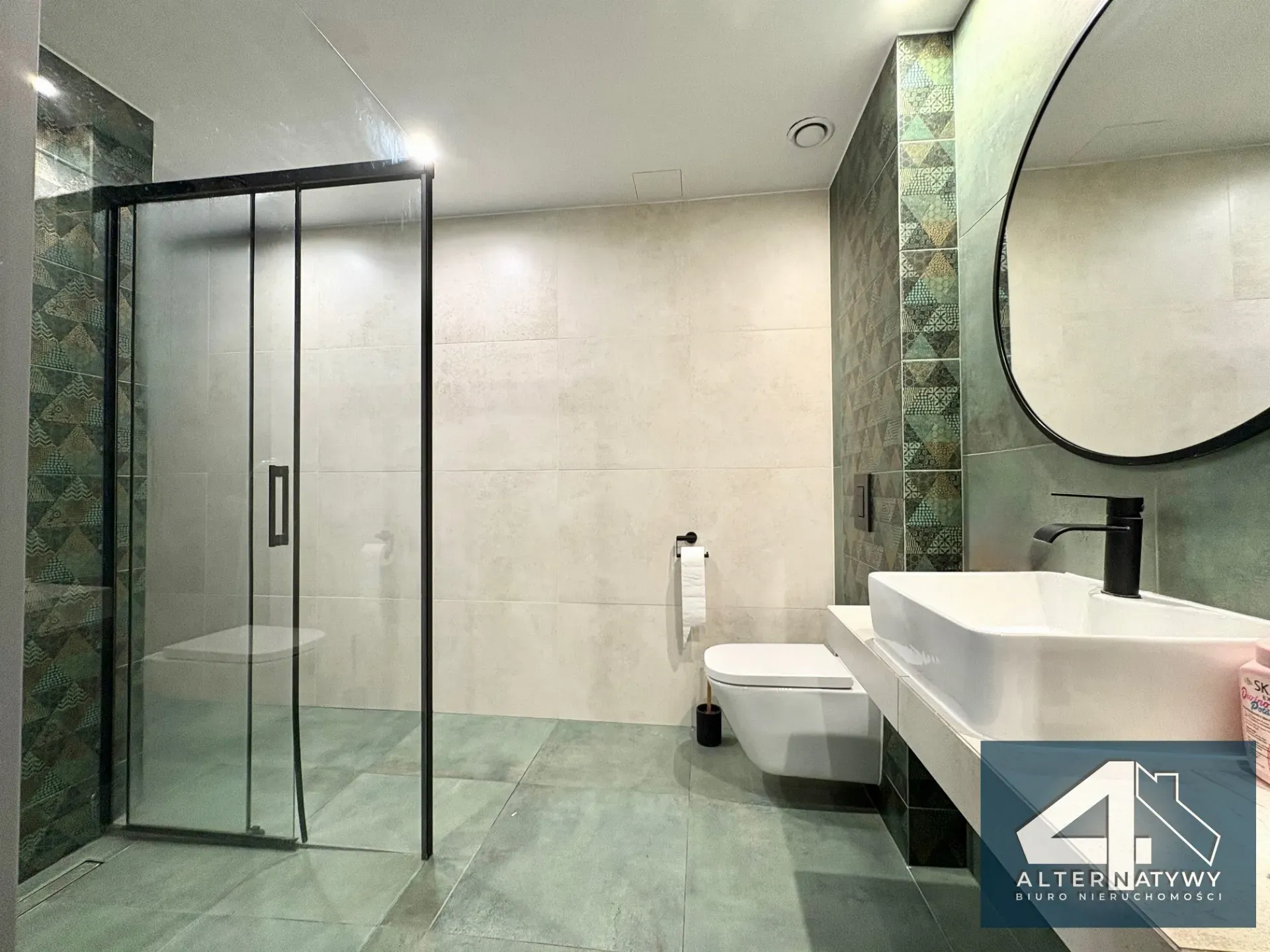 Prestiż, komfort i nowoczesne technologie 12