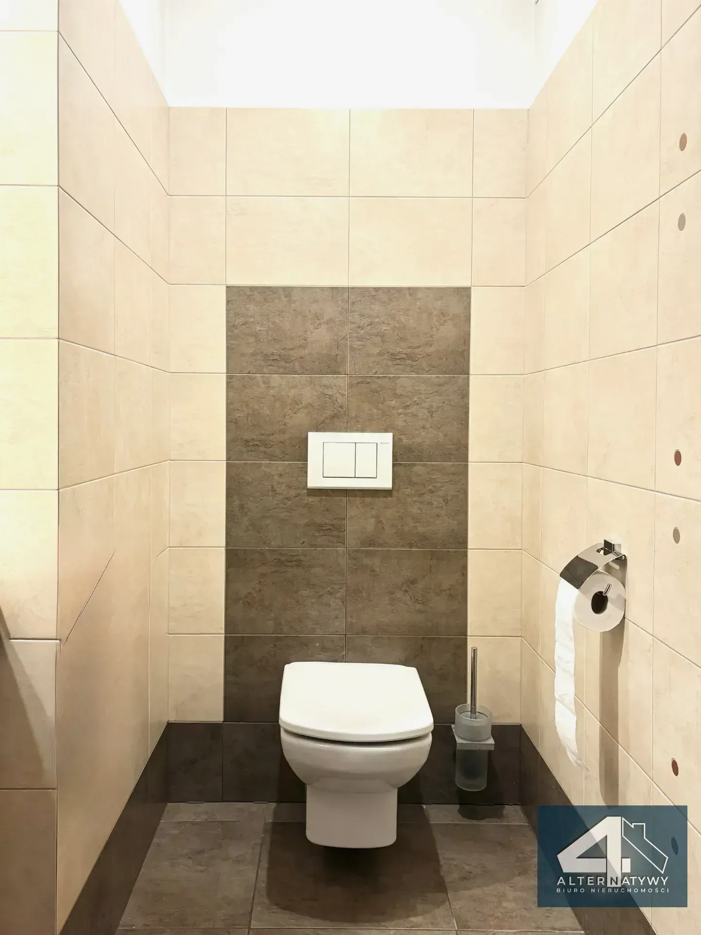 Funkcjonalny dom wolnostojący, widokowa działka 14