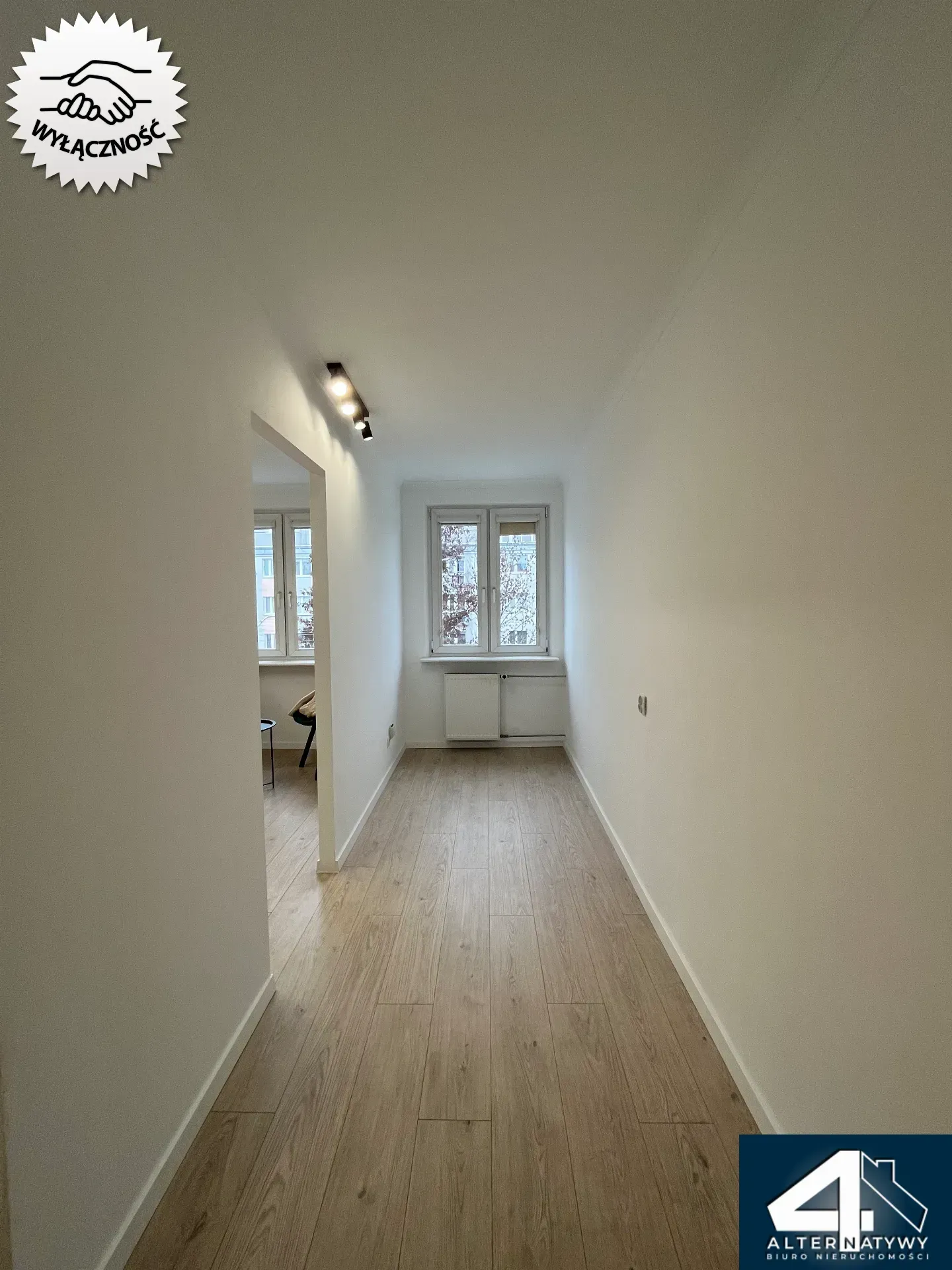 Komfortowa kawalerka. 4