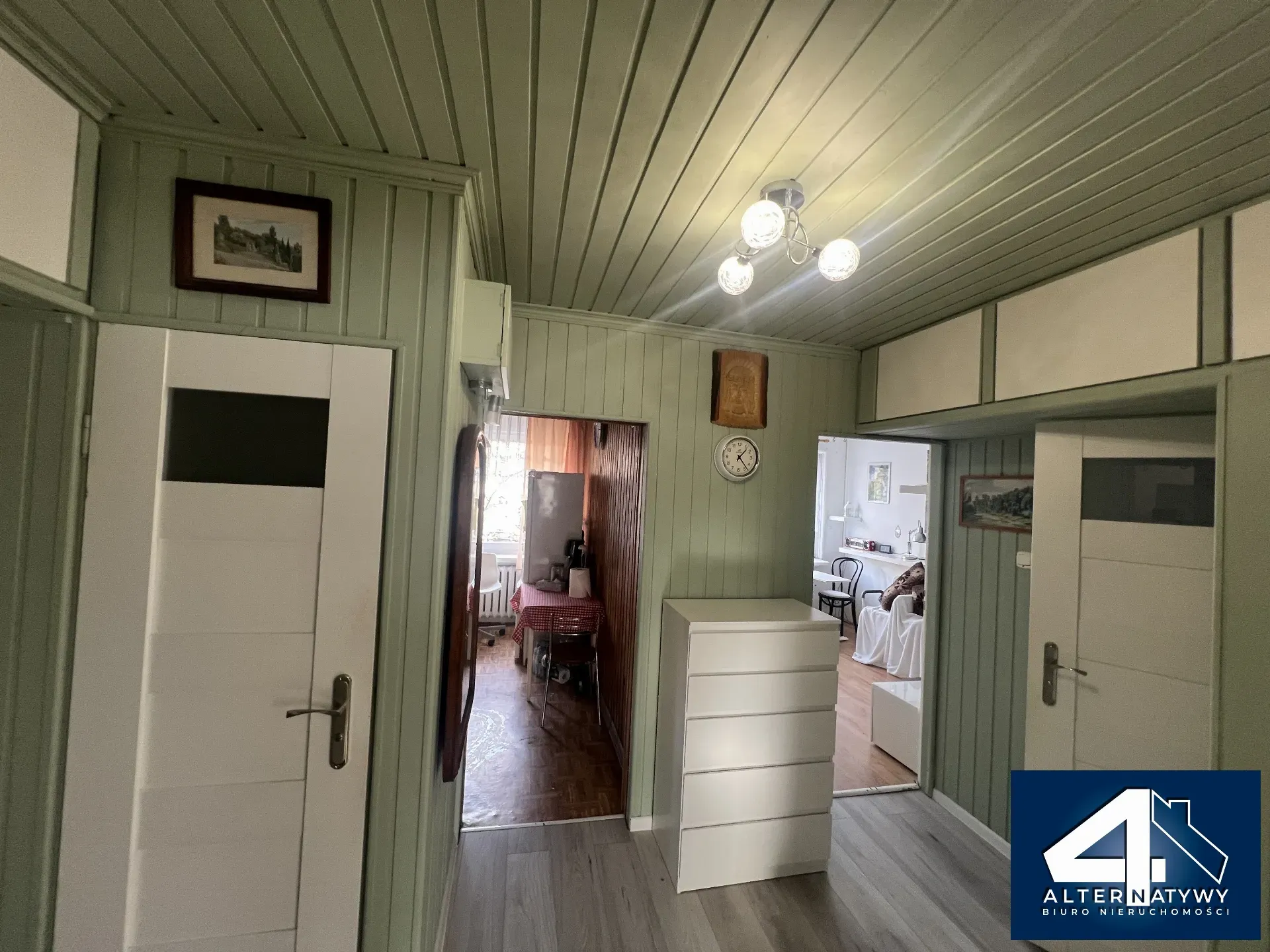 Przy parku – 2 pokoje, kuchnia, loggia i piwnica 3