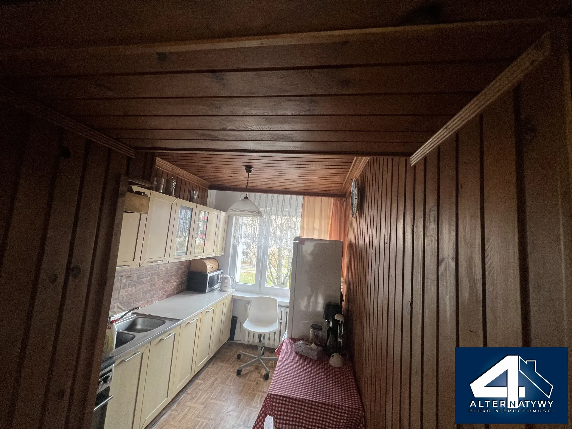 Przy parku – 2 pokoje, kuchnia, loggia i piwnica 4