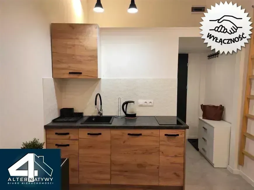 Kawalerka z antresolą: Łódź-Centrum 4