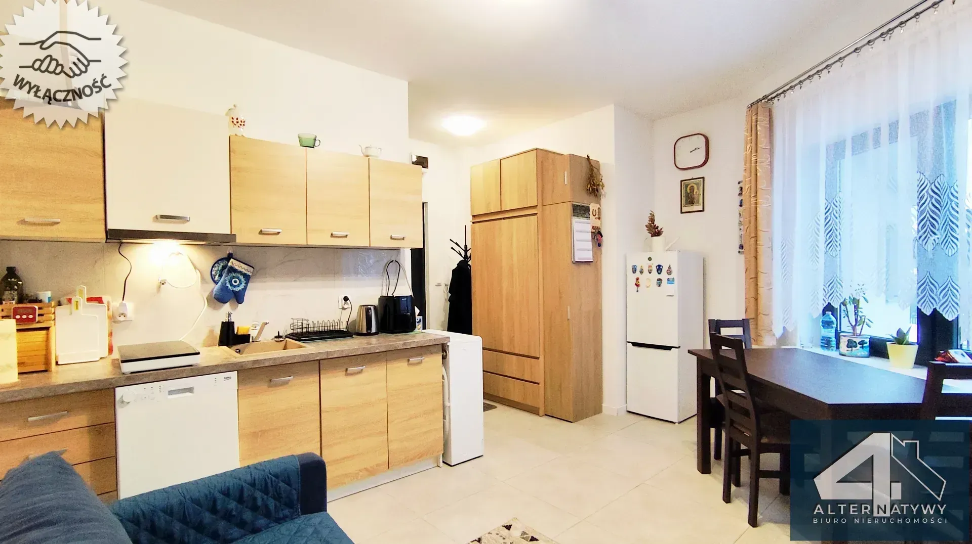 Wyremontowana kawalerka z miejscem postojowym 3