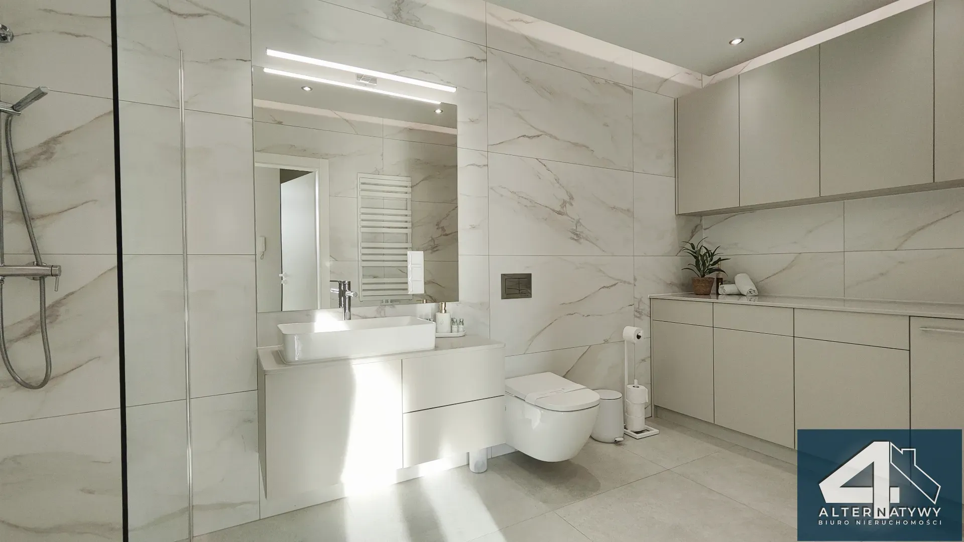 Mieszkanie  VIP w kamienicy z garażem i ogrodem 11