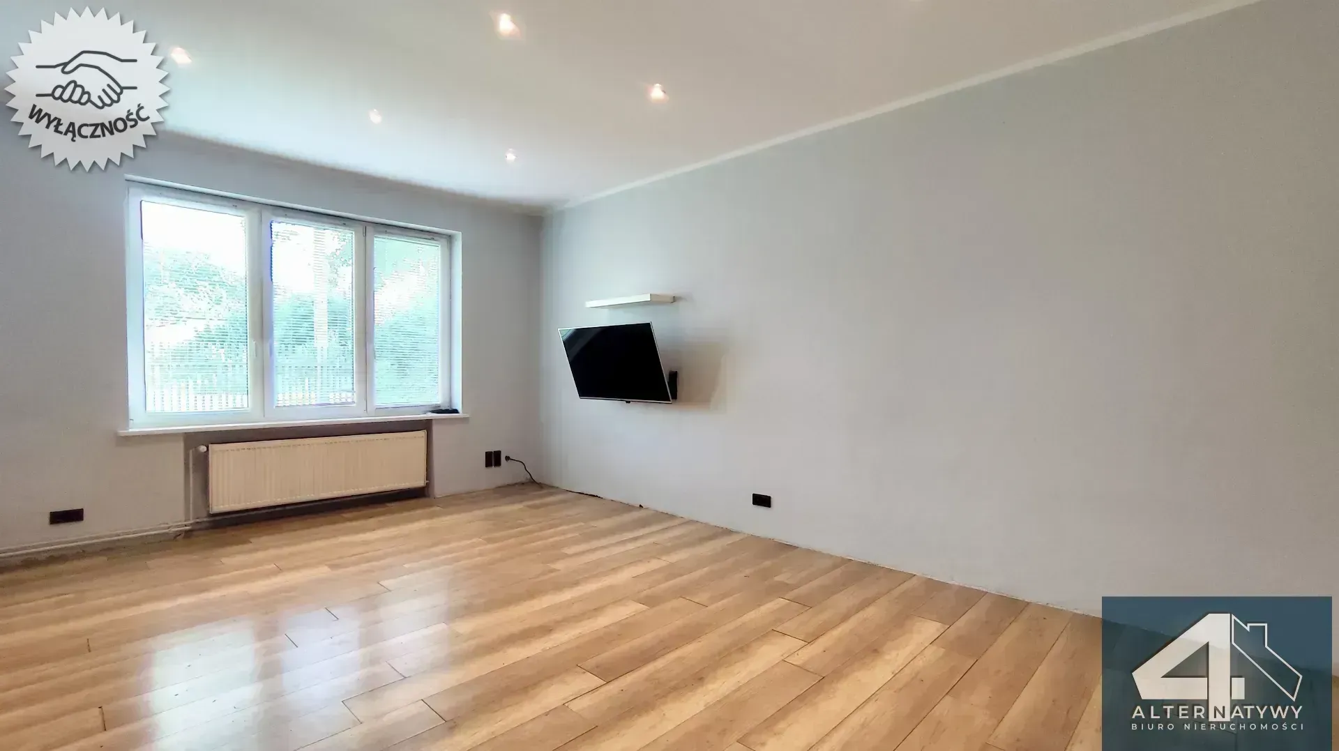 Dom i budynek do zamieszkania lub działaność 2