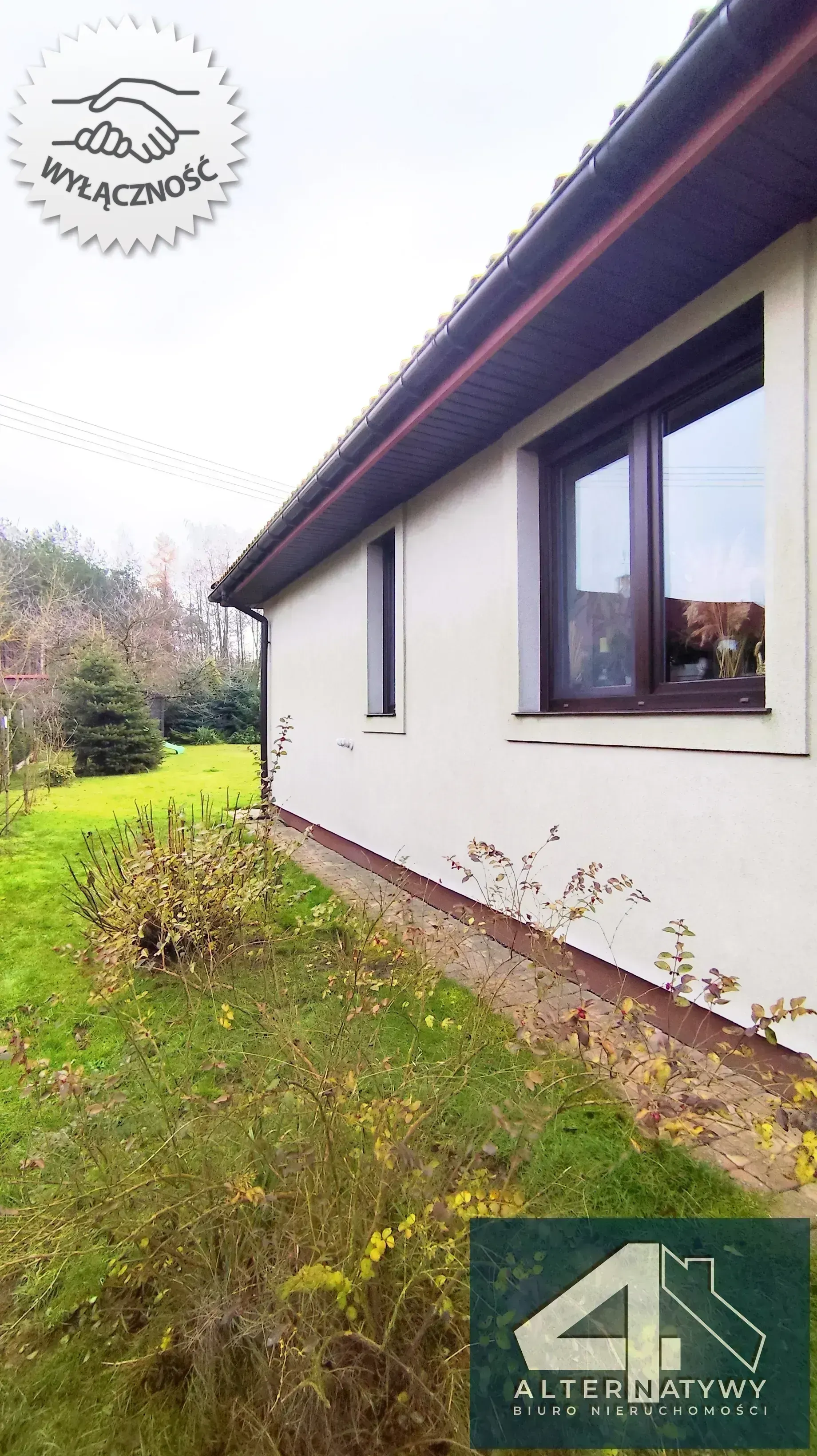 Piękny i ekonomiczny dom w otoczeniu zieleni 21