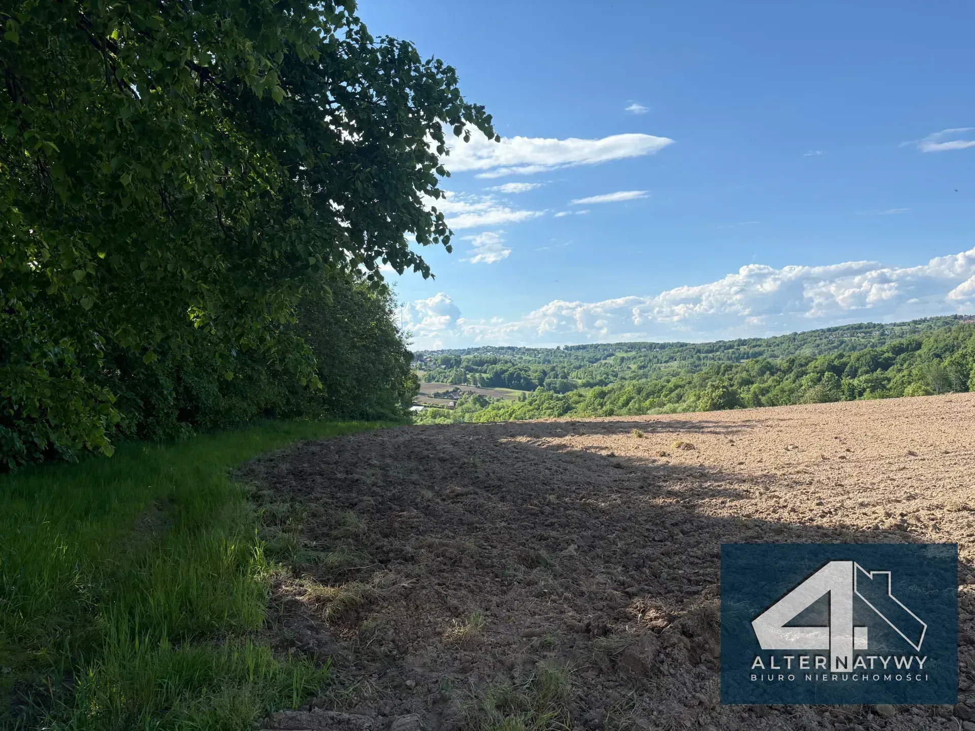 Płaska widokowa działka gmina Wieliczka 4