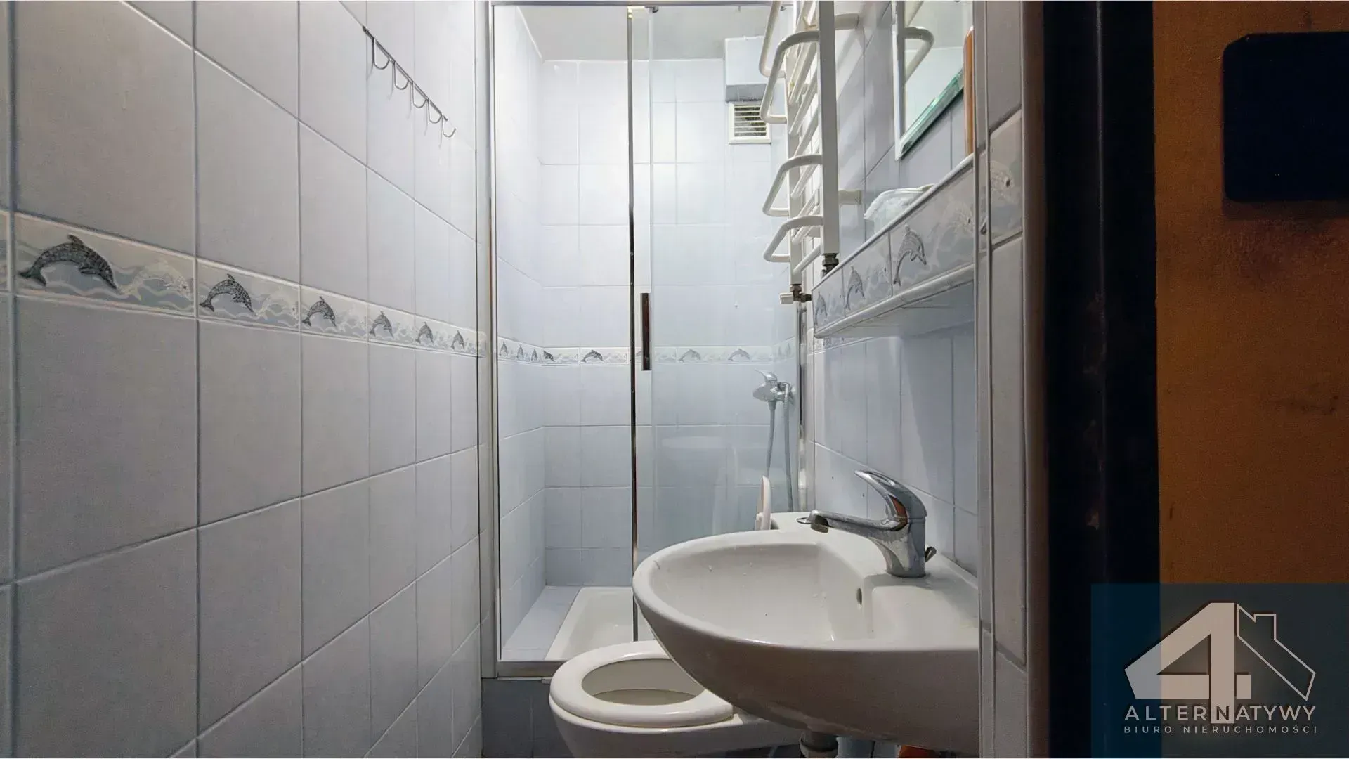 Ursus: Dom pod usługi lub hostel 3