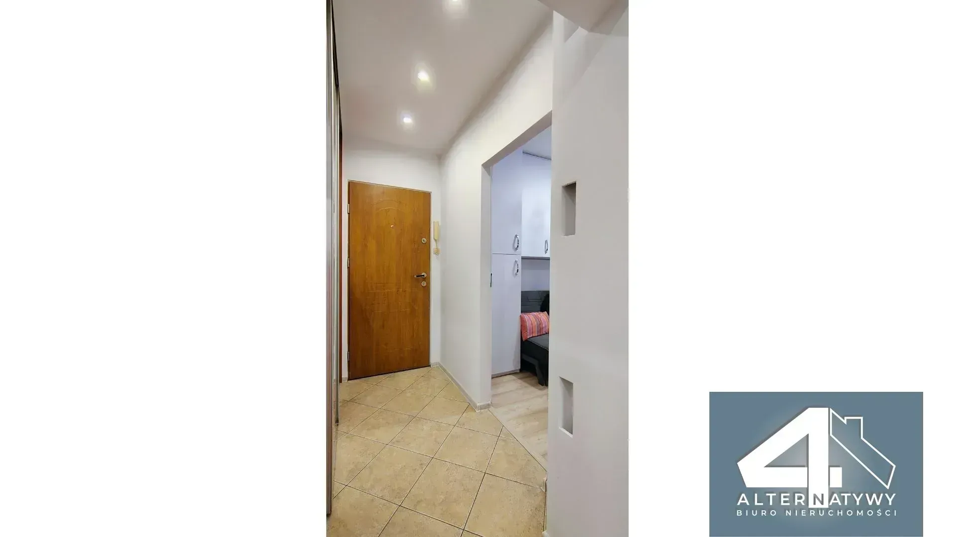 M4 z pełnym wyposażeniem do wprowadzenia 7