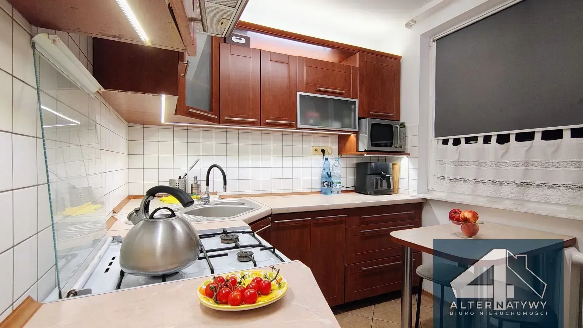 M4 z pełnym wyposażeniem do wprowadzenia 17