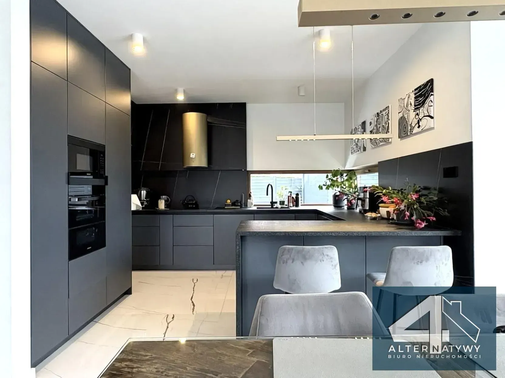 Natura i komfort na widokowej działce 8