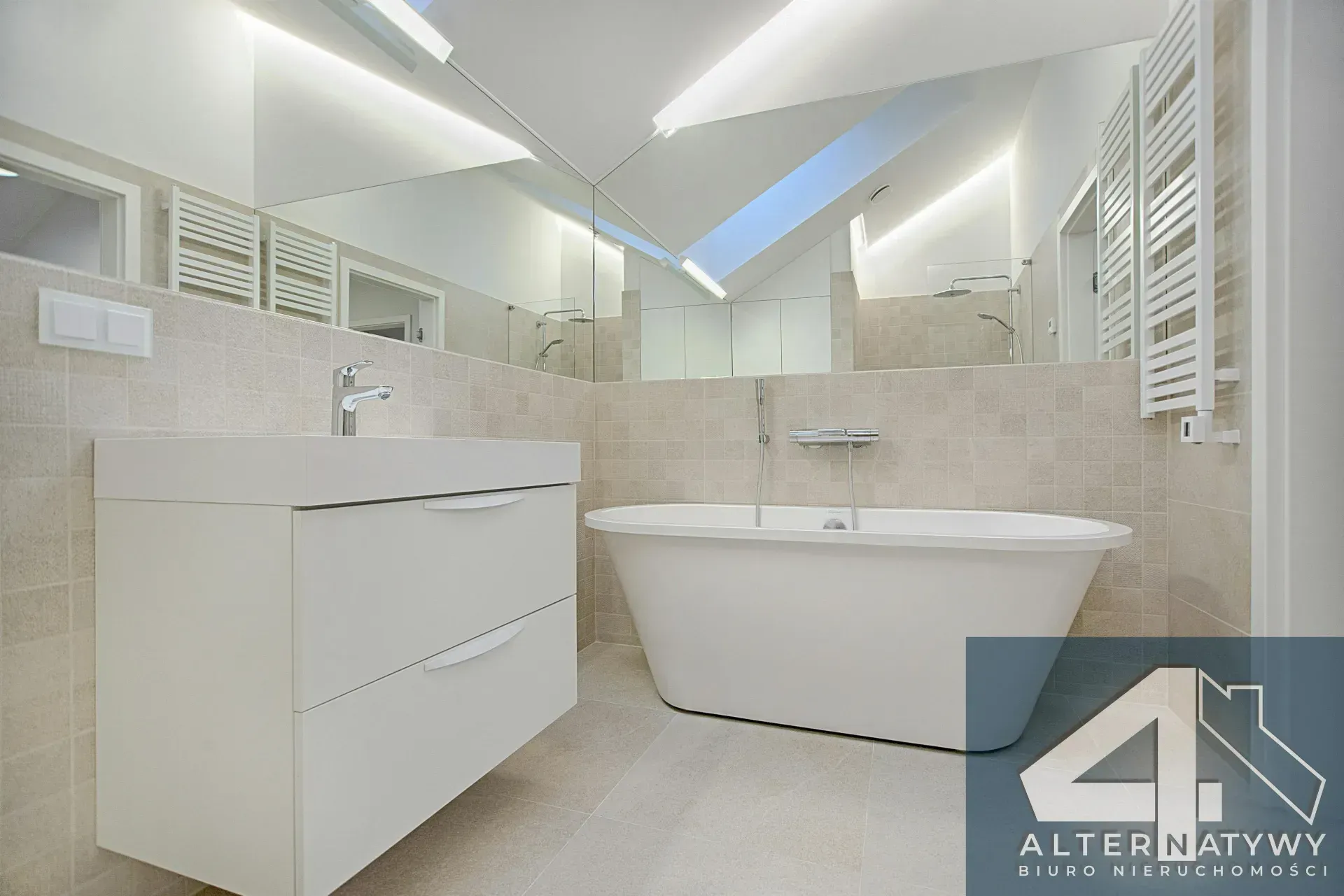 6 pokoi+kuchnia+balkony, Krakowska, 126m 20