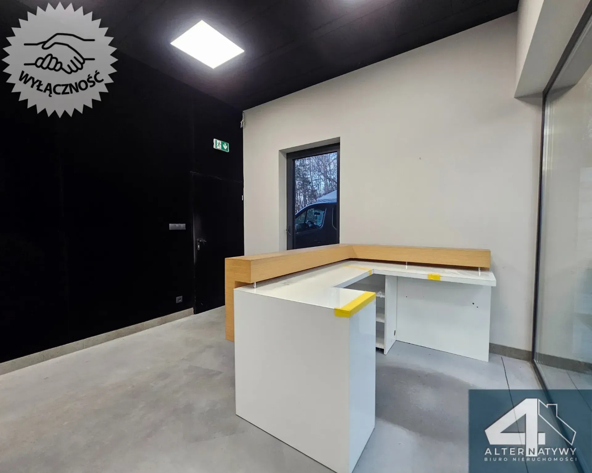 Nowoczesny budynek biurowo-magazynowy Mielec SSE 2