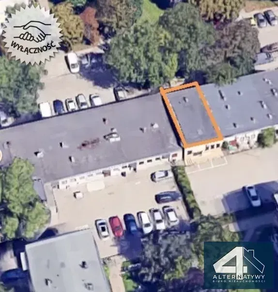 Lokal użytkowy  z dużym potencjałem 8