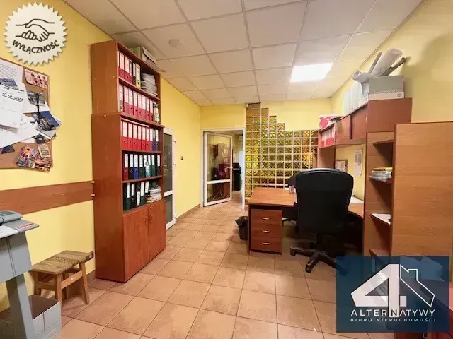 Lokal użytkowy  z dużym potencjałem 2