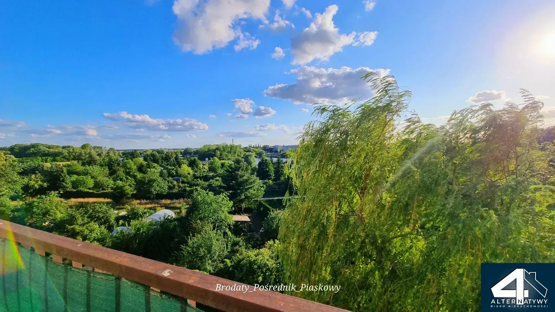 Duże mieszkanie z pięknym widokiem. 1