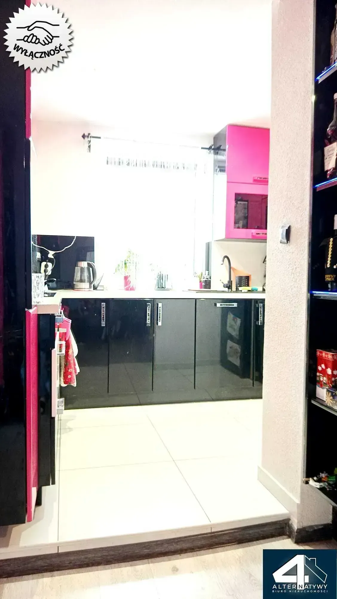 Urokliwy dom jednorodzinny z ogrodem - Bieruń. 36