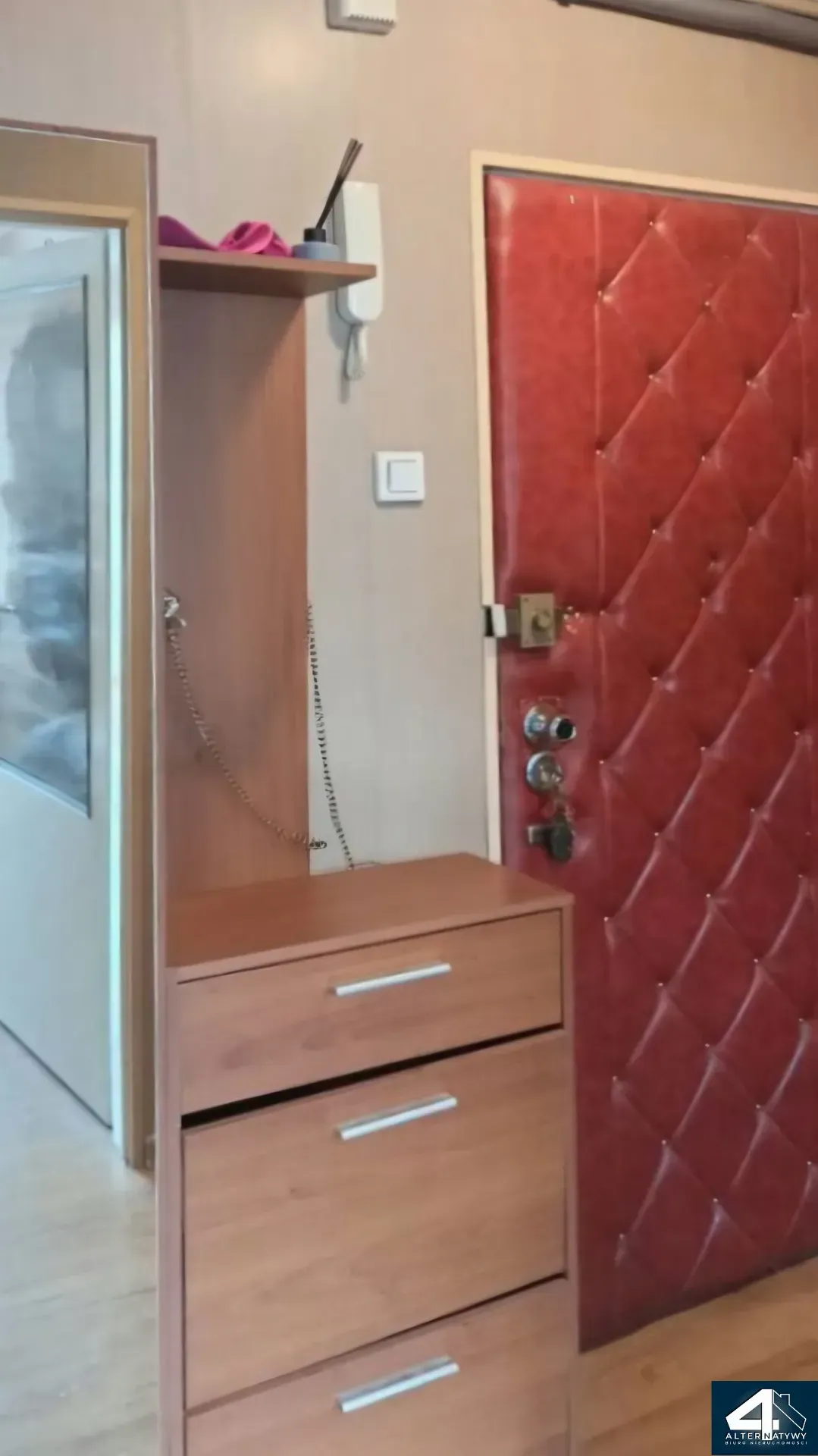 Prądnik Biały pokój z kuchnią 6