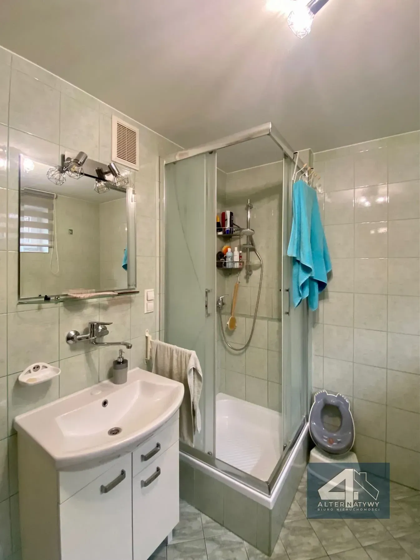 Okazja - dom z potencjałem. Do wejścia!! 2