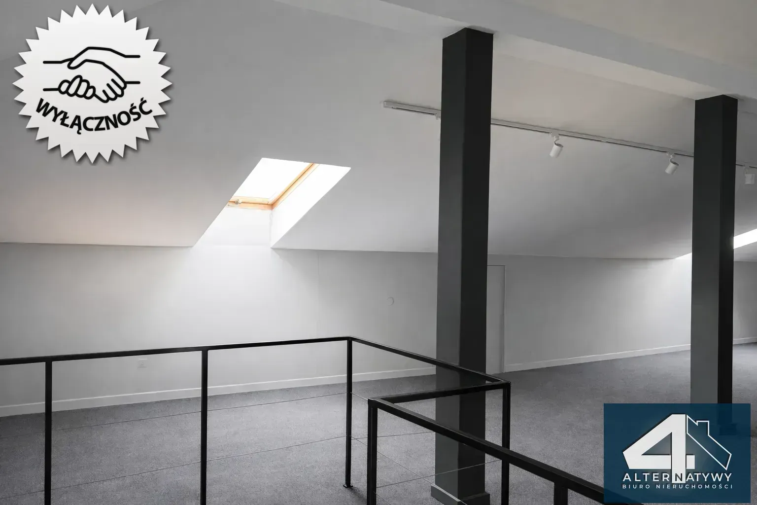 Showroom + biuro + magazyn przy A2 12
