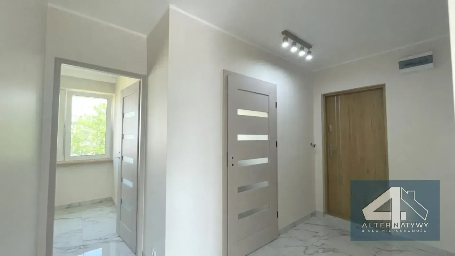 2 Sypialnie| Salon z kuchnią|po remoncie 9