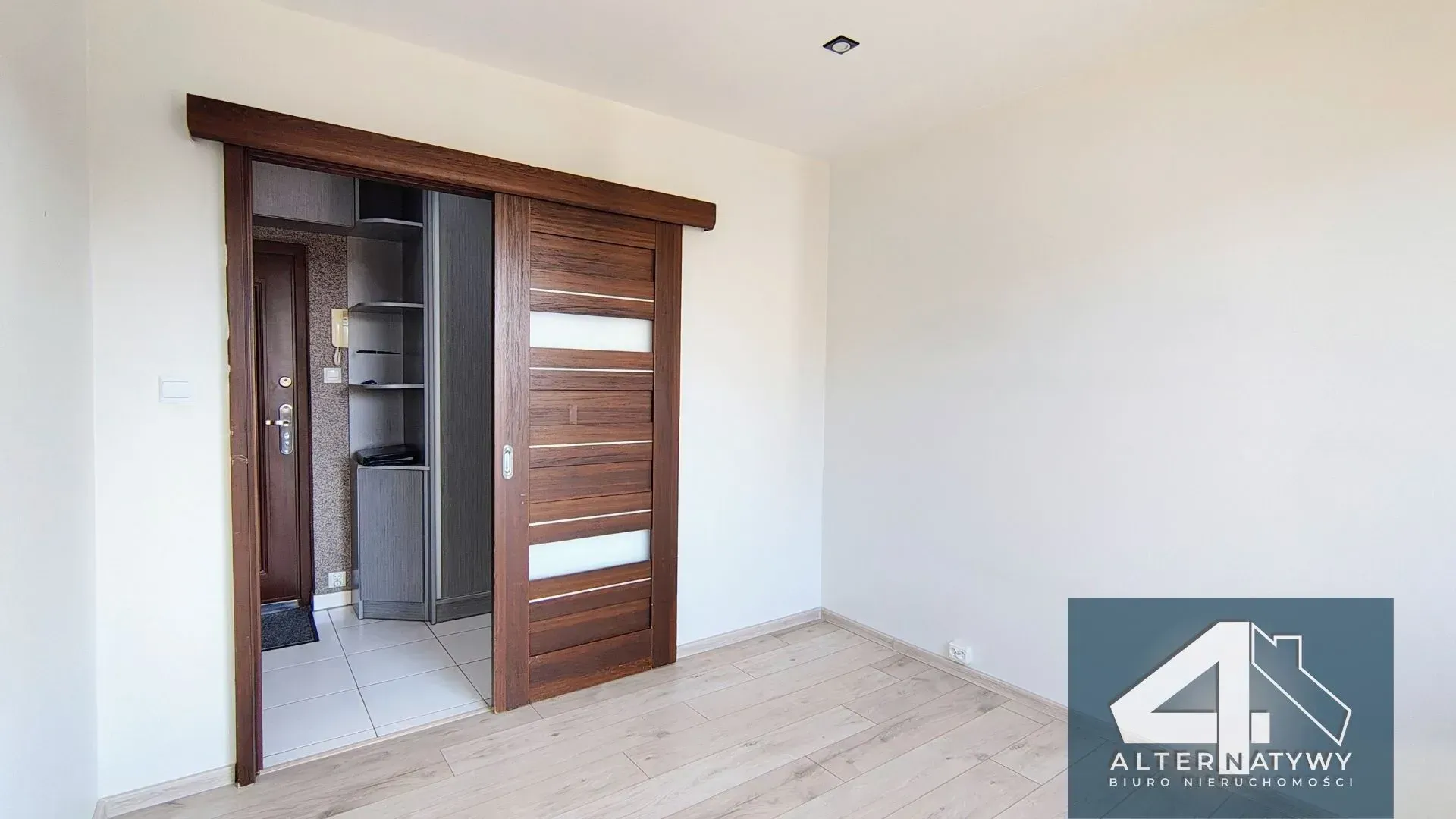 Wygodne M3 z balkonem i pełnym wyposażeniem 6