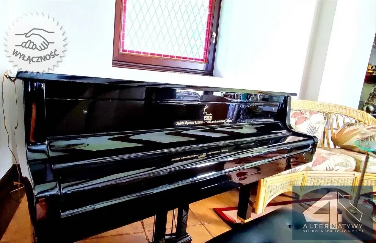 Willa z basenem i widokiem, 8 pokoi, Myślenice 11