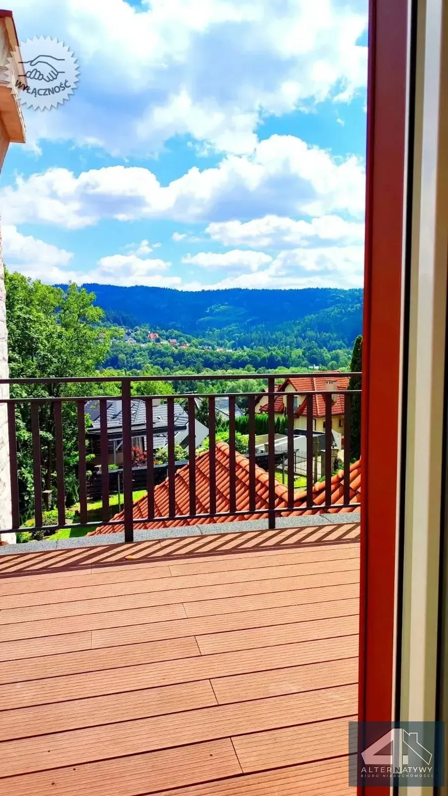 Willa z basenem i widokiem, 8 pokoi, Myślenice 18