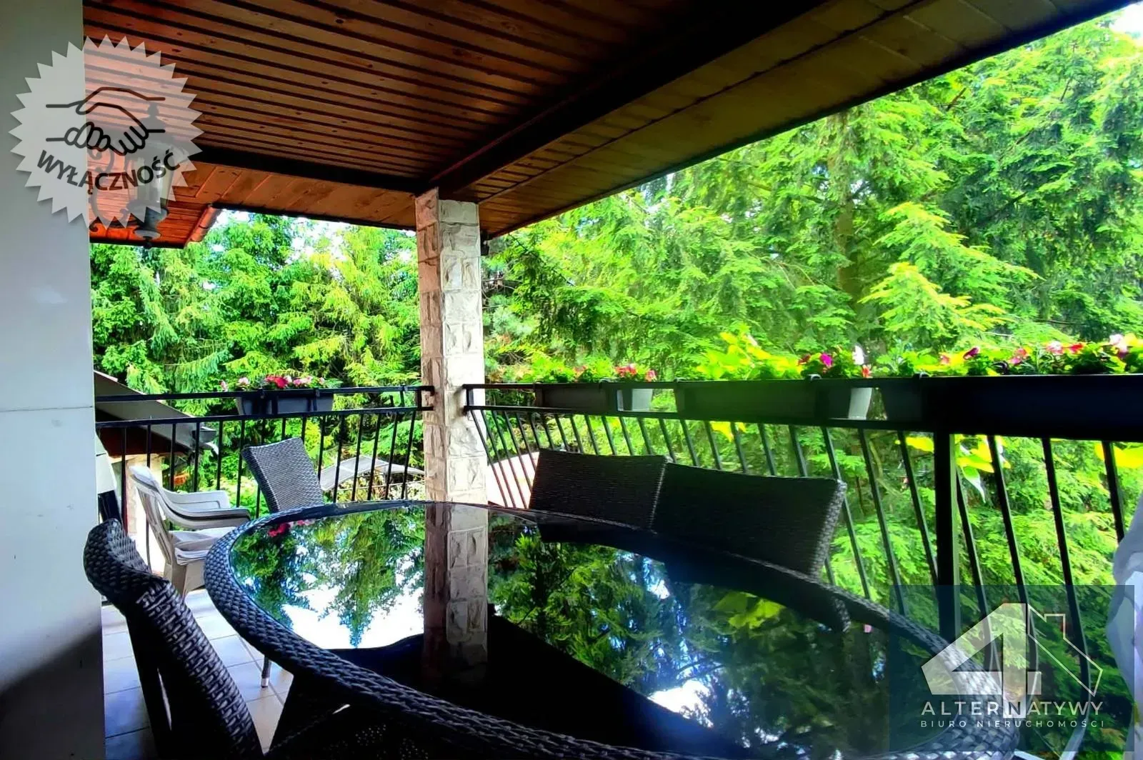 Willa z basenem i widokiem, 8 pokoi, Myślenice 19