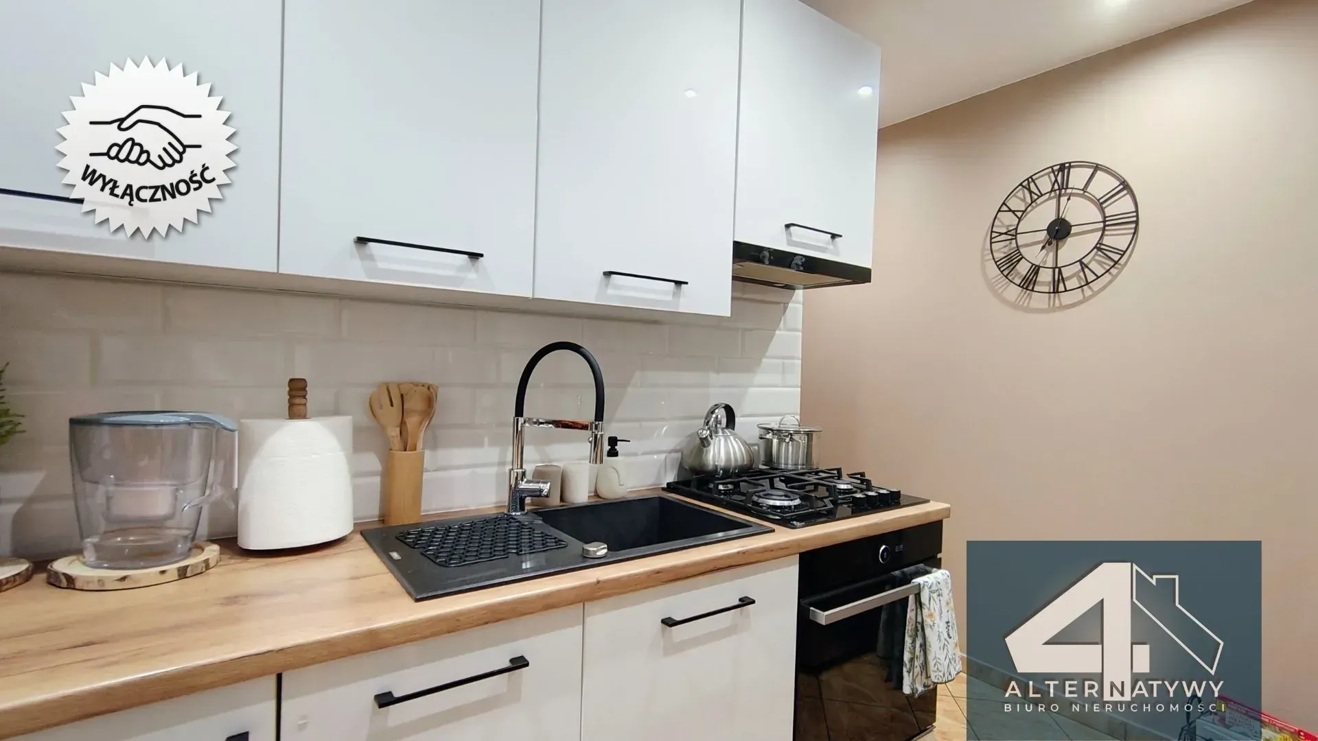 58 m² | 3 Pokoje + kuchnia | Centrum 12