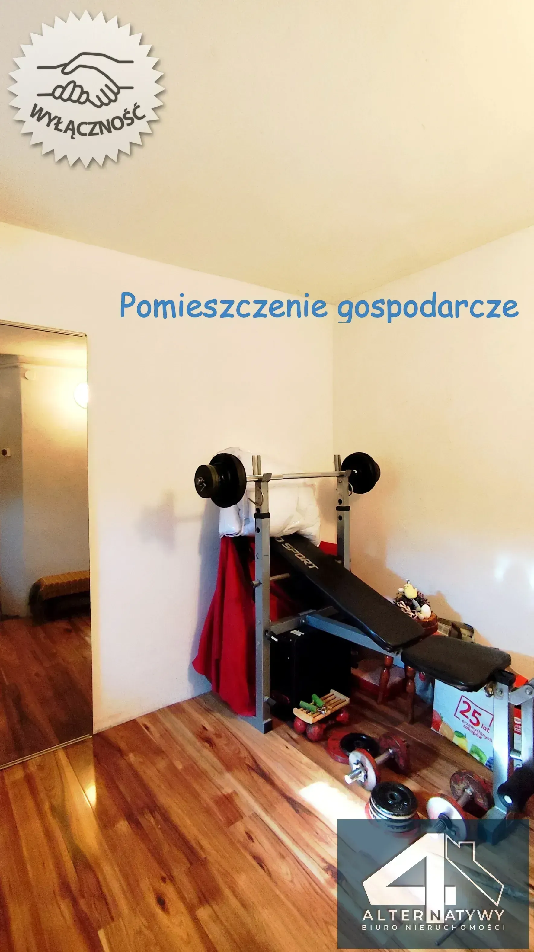 Super okazja, ciekawa duża kawalerka, umeblowana 11