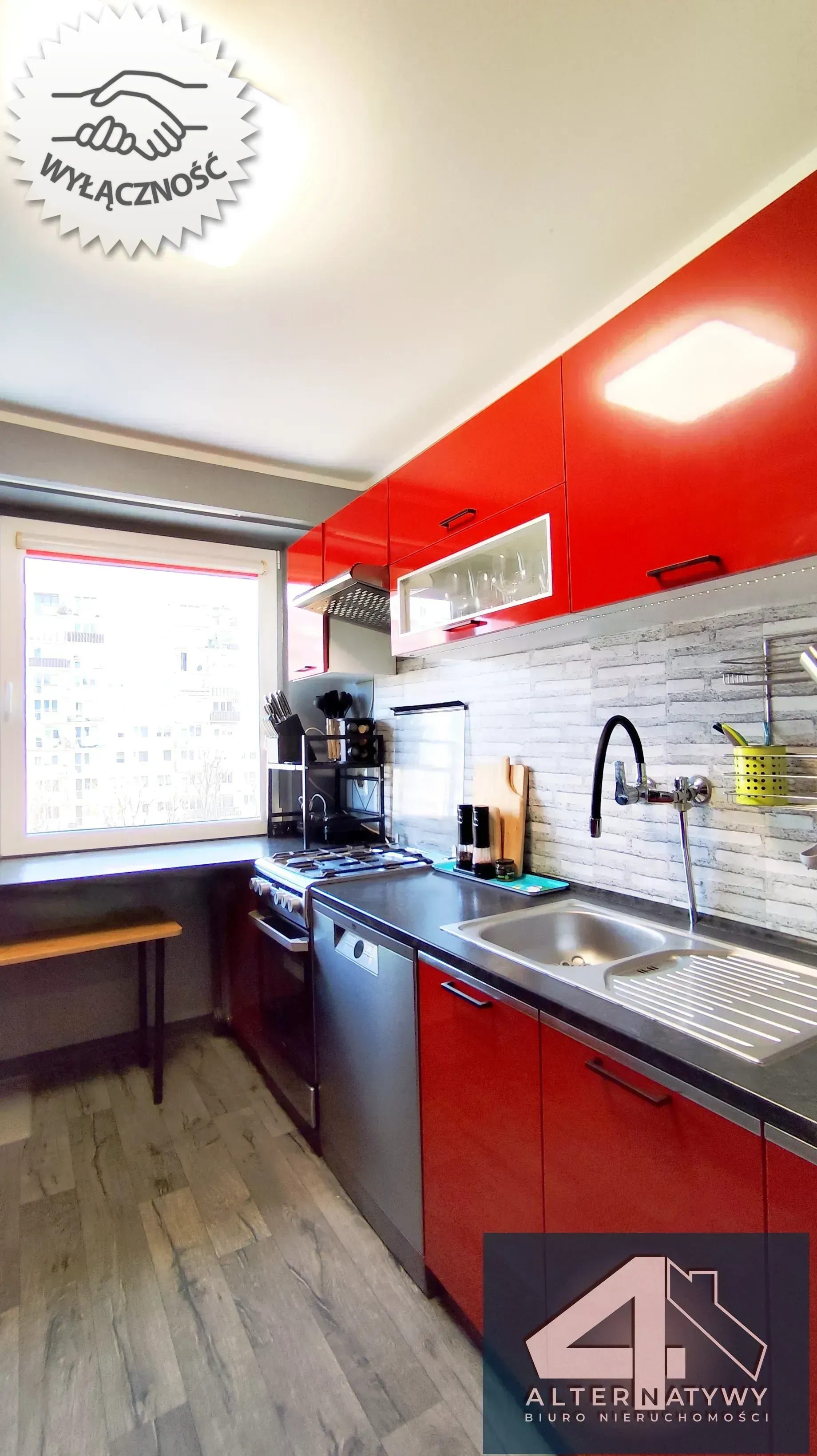 Interesujące M3 z kominkiem,  wyremontowane. 5