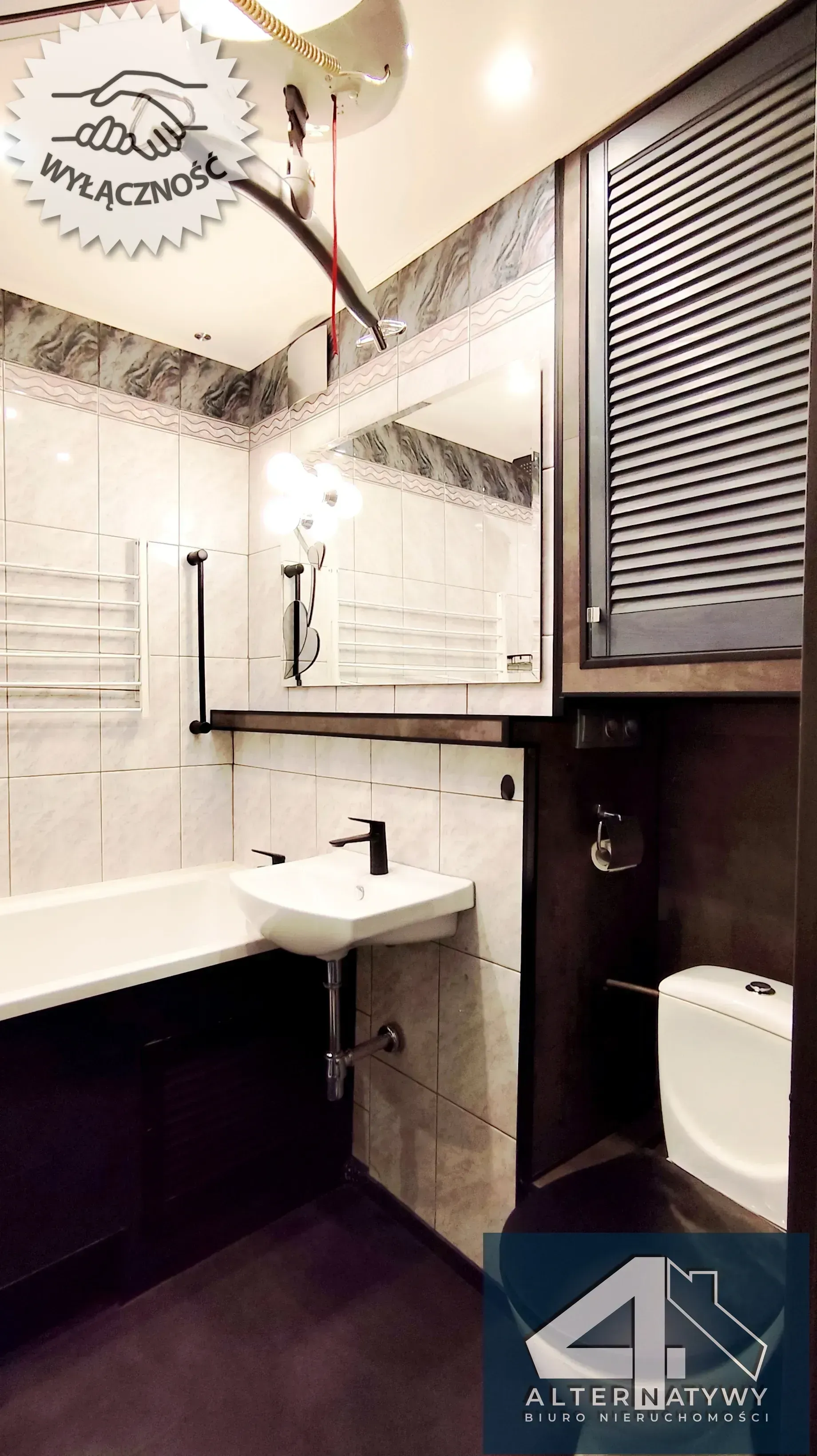 Interesujące M3 z kominkiem,  wyremontowane. 7