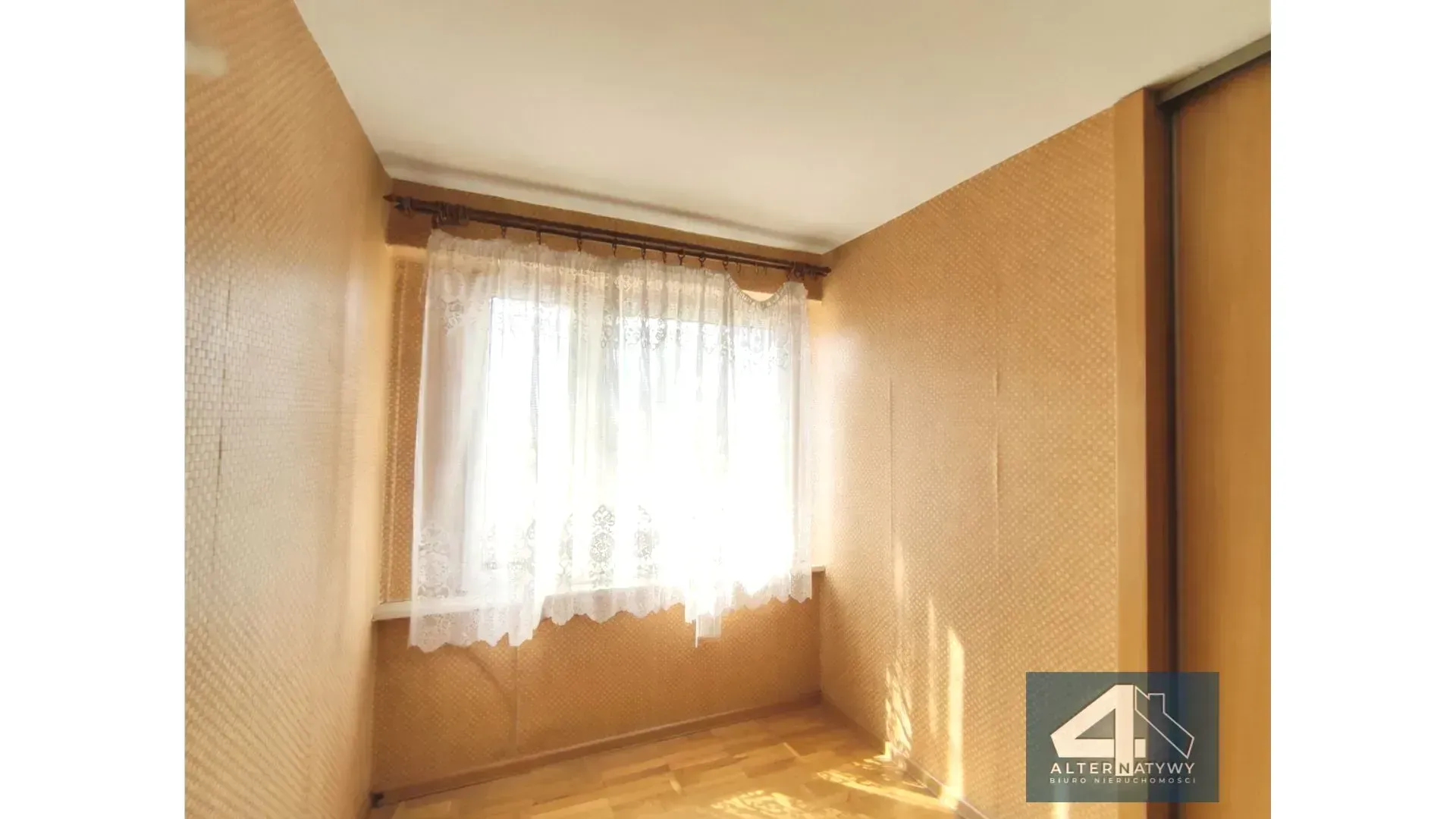 Mieszkanie z dużym potencjałem 15