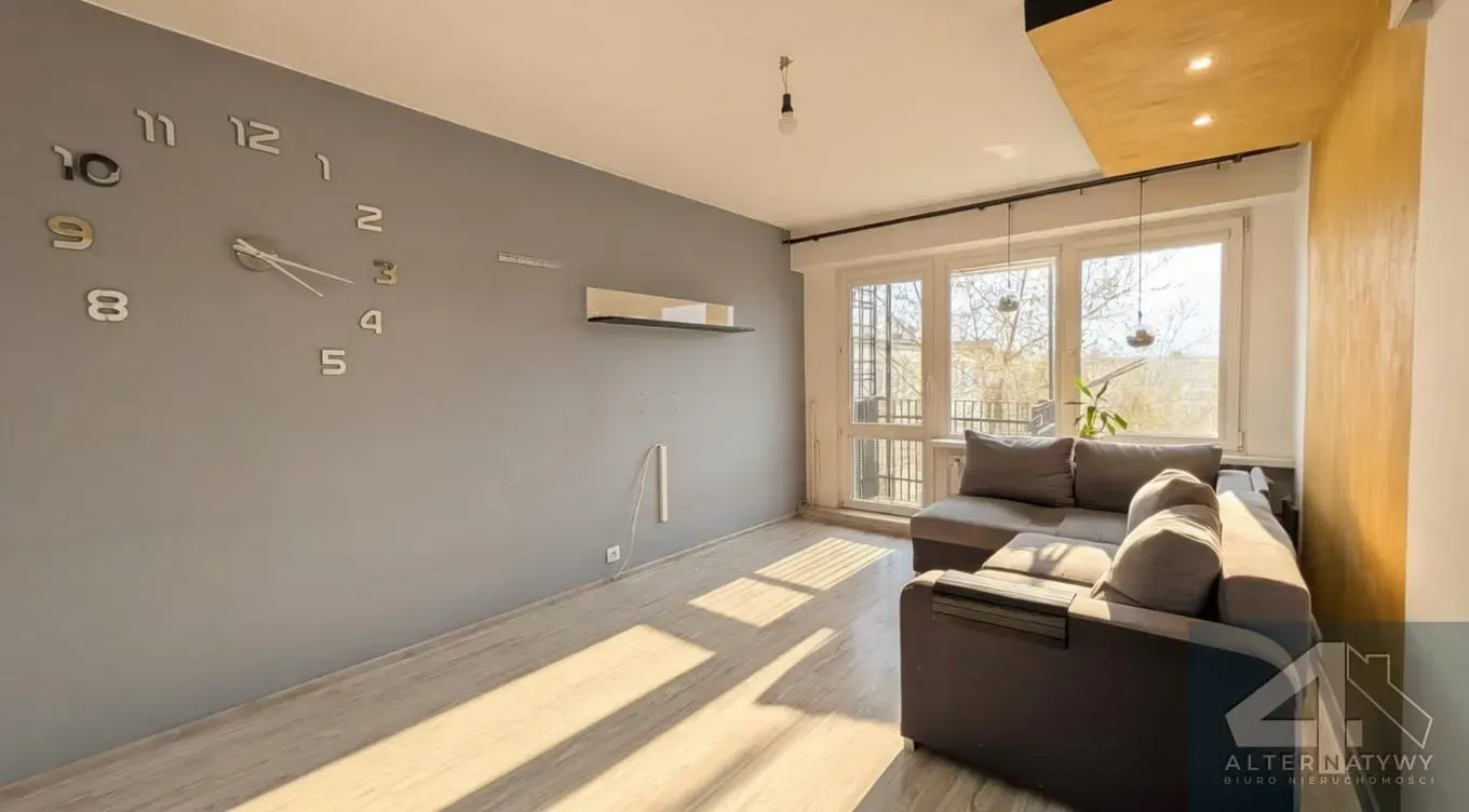 3 pokojowe mieszkanie 47,9m2 os. Lotników (Borek) 9