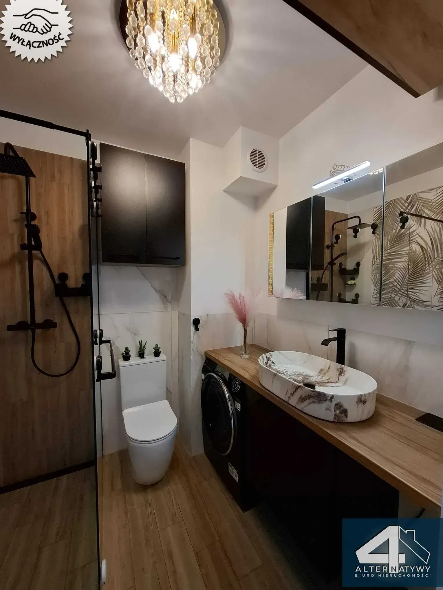 Tu jest jakby LUKSUSOWO 12