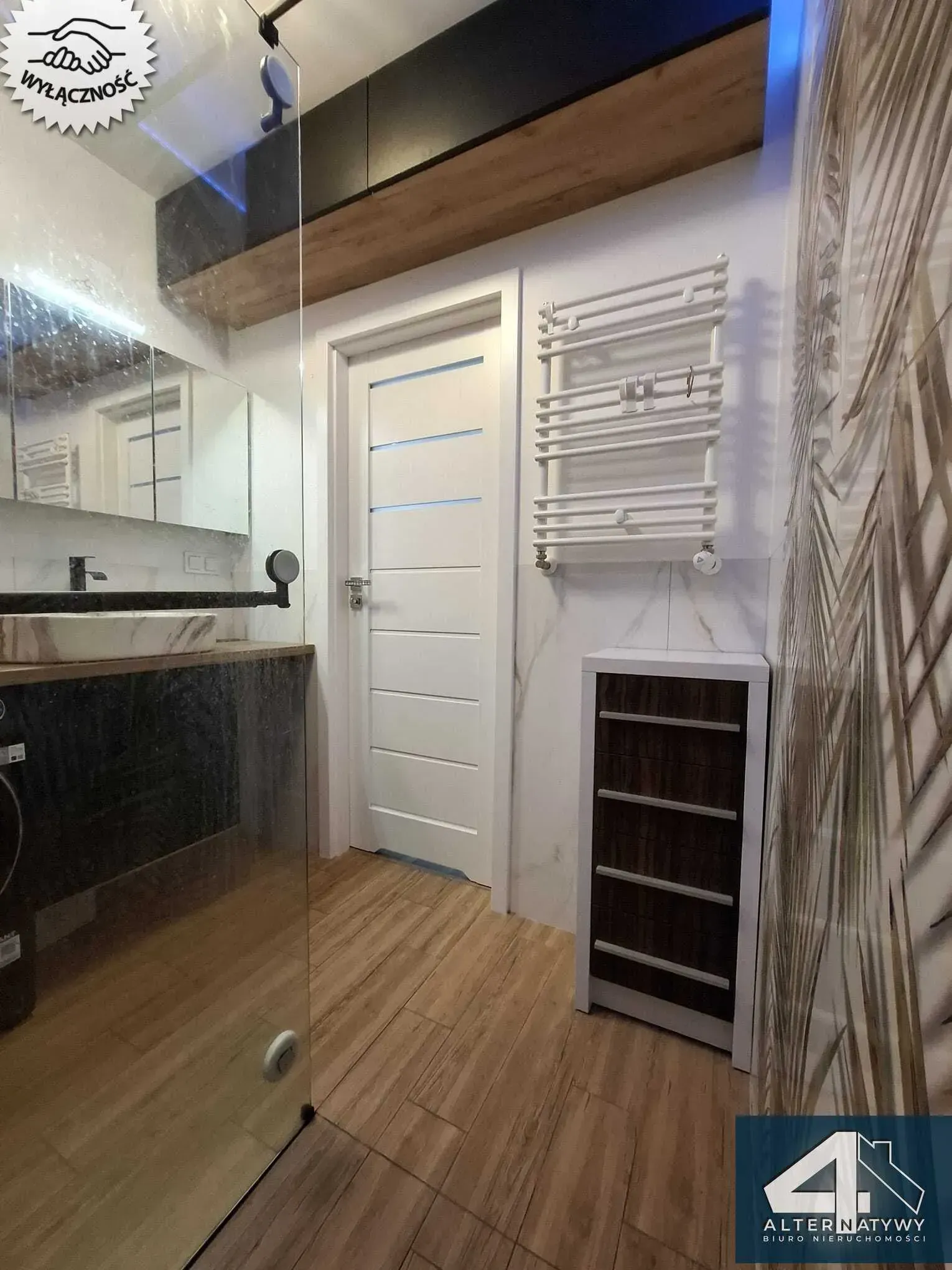 Tu jest jakby LUKSUSOWO 14