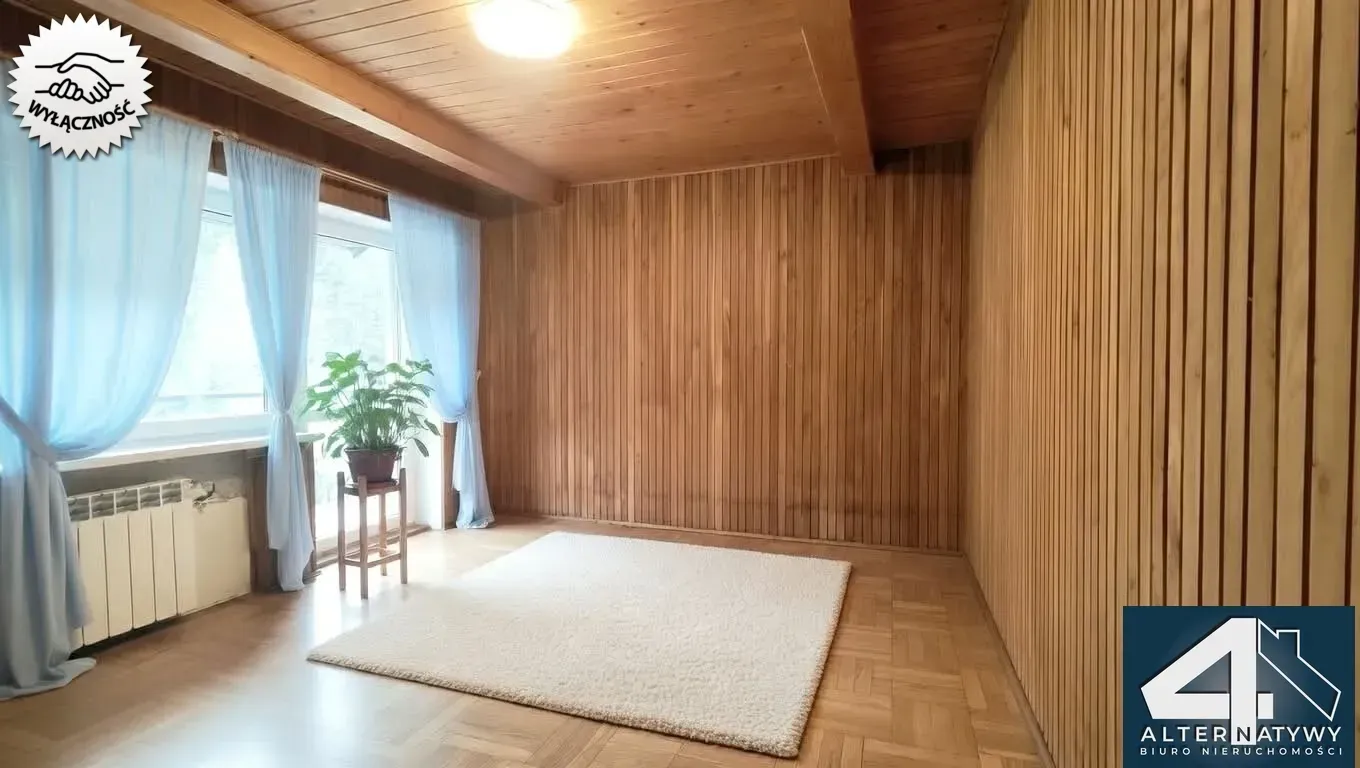 Piękny dom z potencjałem inwestycyjnym 10