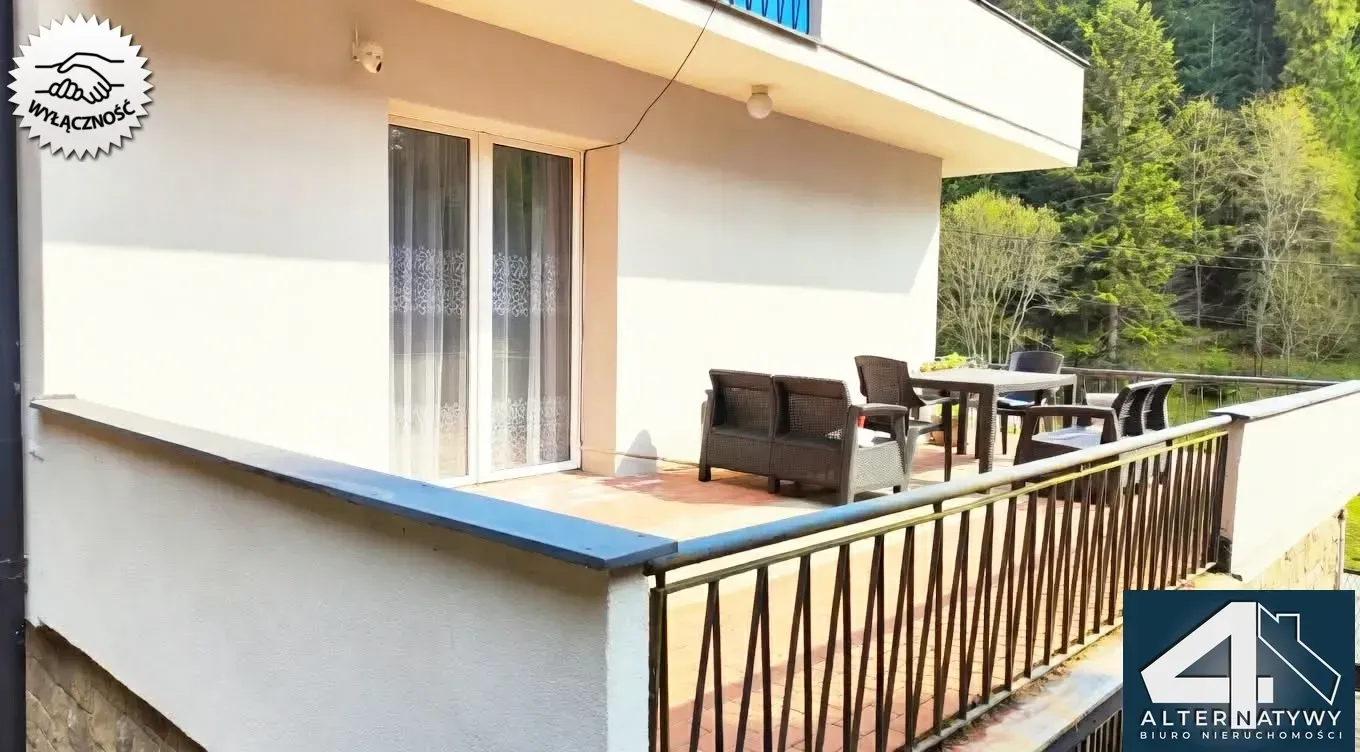 Piękny dom z potencjałem inwestycyjnym 15