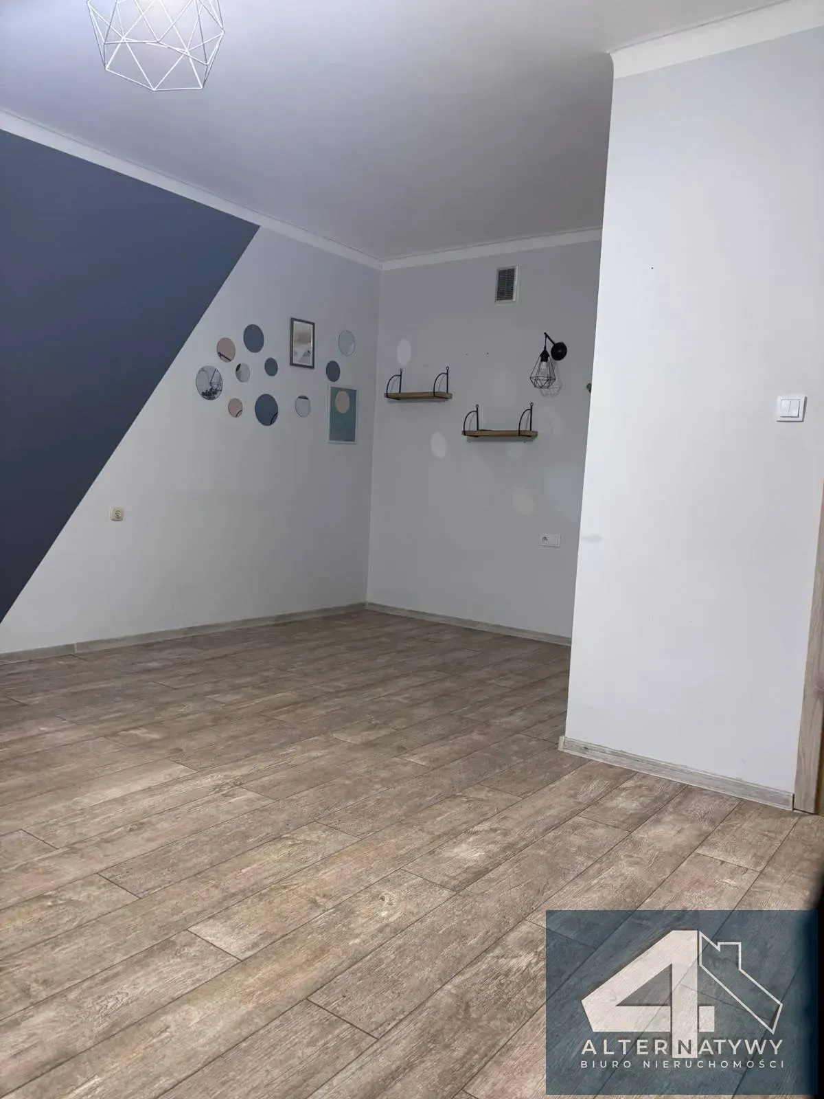 Kawalerka z balkonem, Trzebinia, os. Gaj, 39m2 9