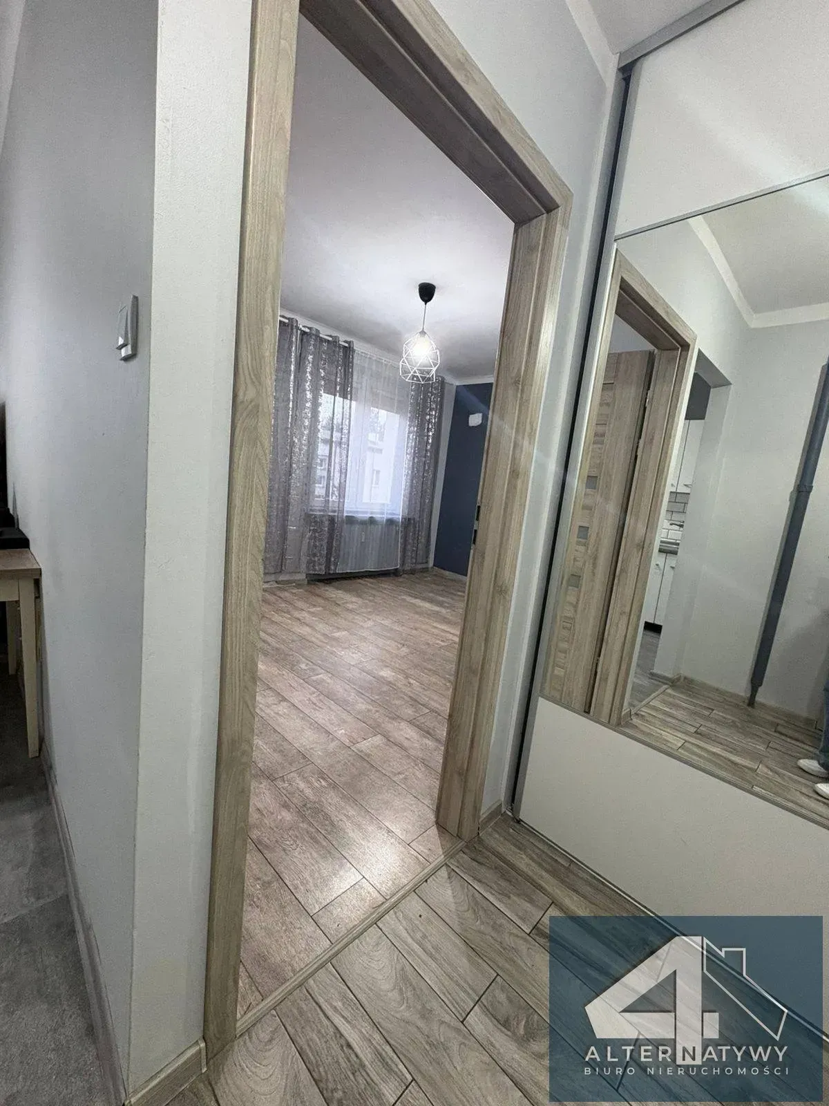 Kawalerka z balkonem, Trzebinia, os. Gaj, 39m2 13