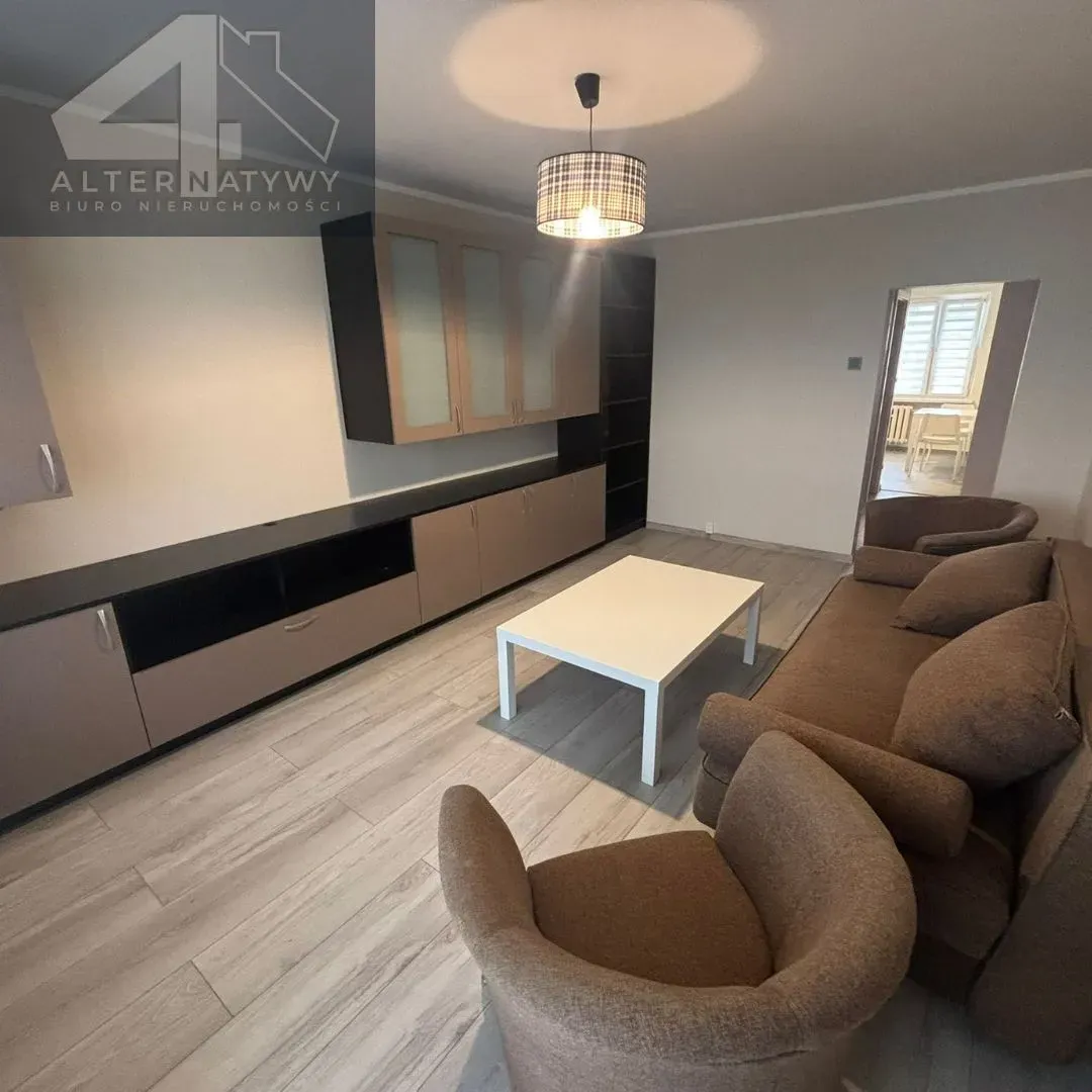 Wyremontowane 2-pokojowe mieszkanie z balkonem 2