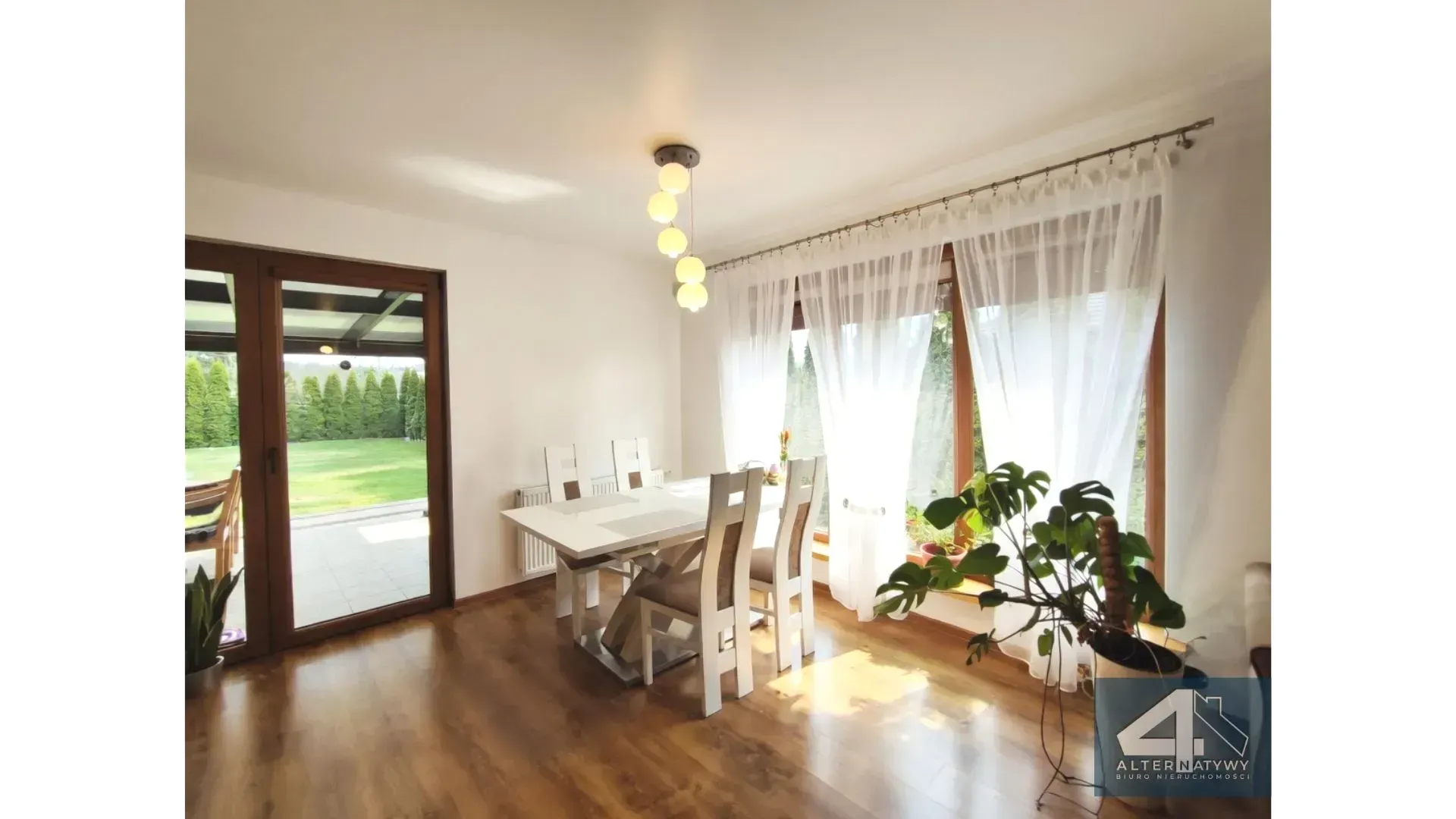 Zadbany, piętrowy dom/100 m²/Wierzeje 3