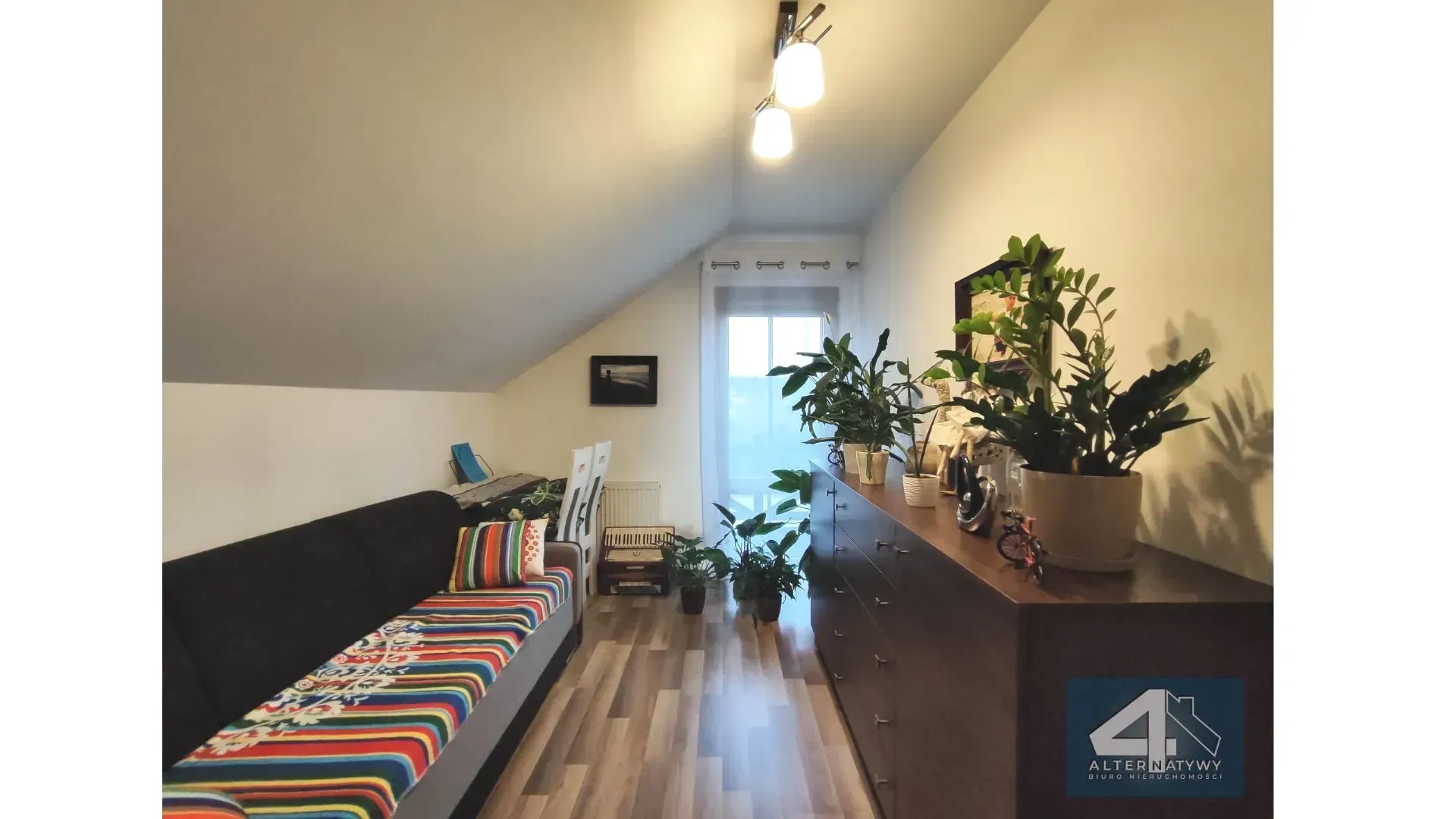 Zadbany, piętrowy dom/100 m²/Wierzeje 5