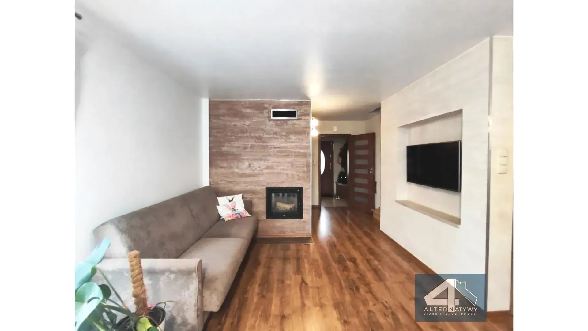 Zadbany, piętrowy dom/100 m²/Wierzeje 13