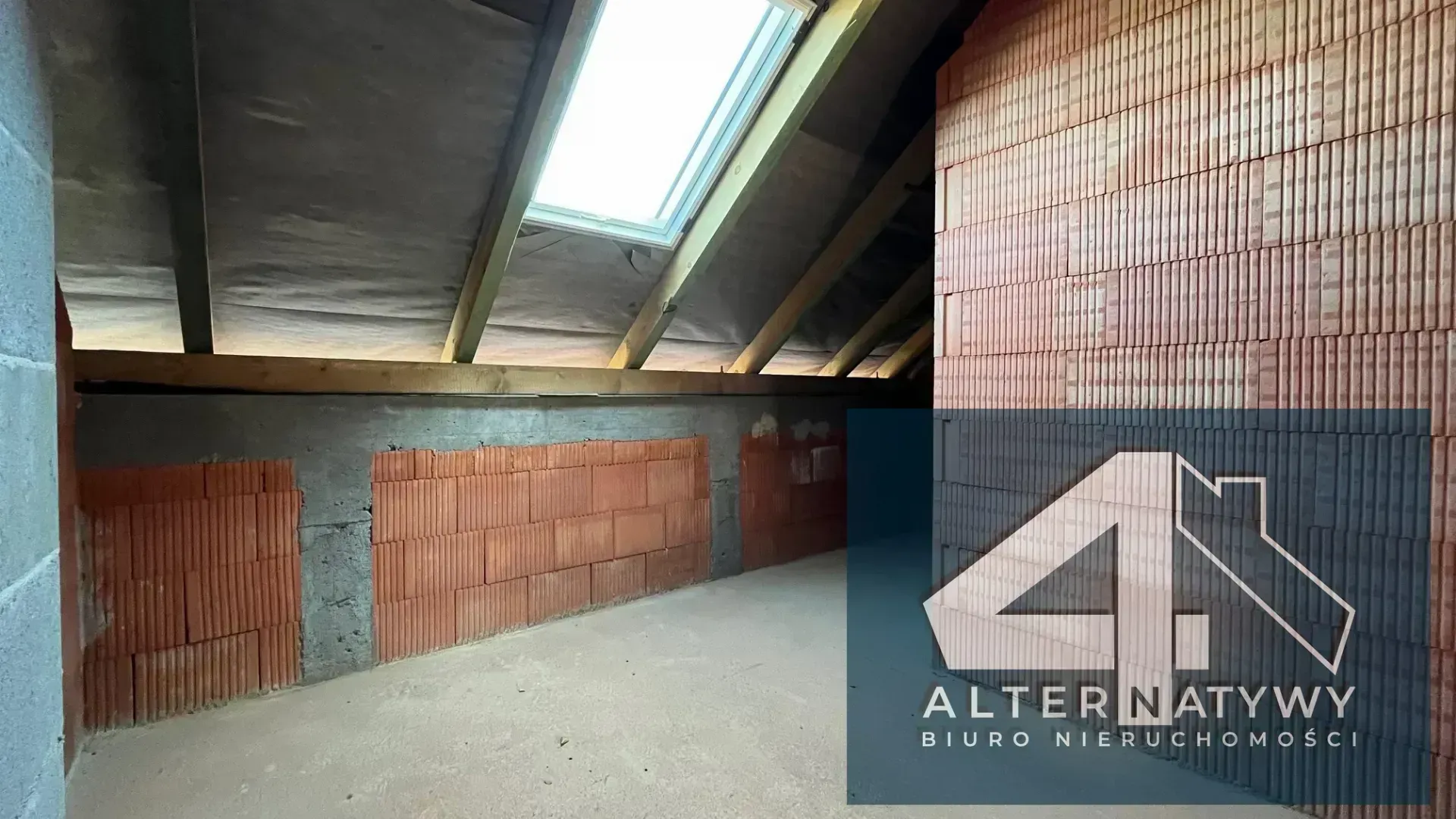 Nowa inwestycja z dużymi  przeszkleniami 13